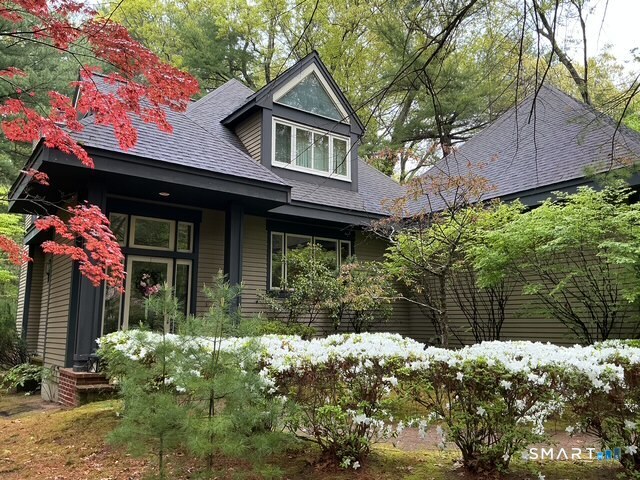 8 Beacon Heath Property Photo 2