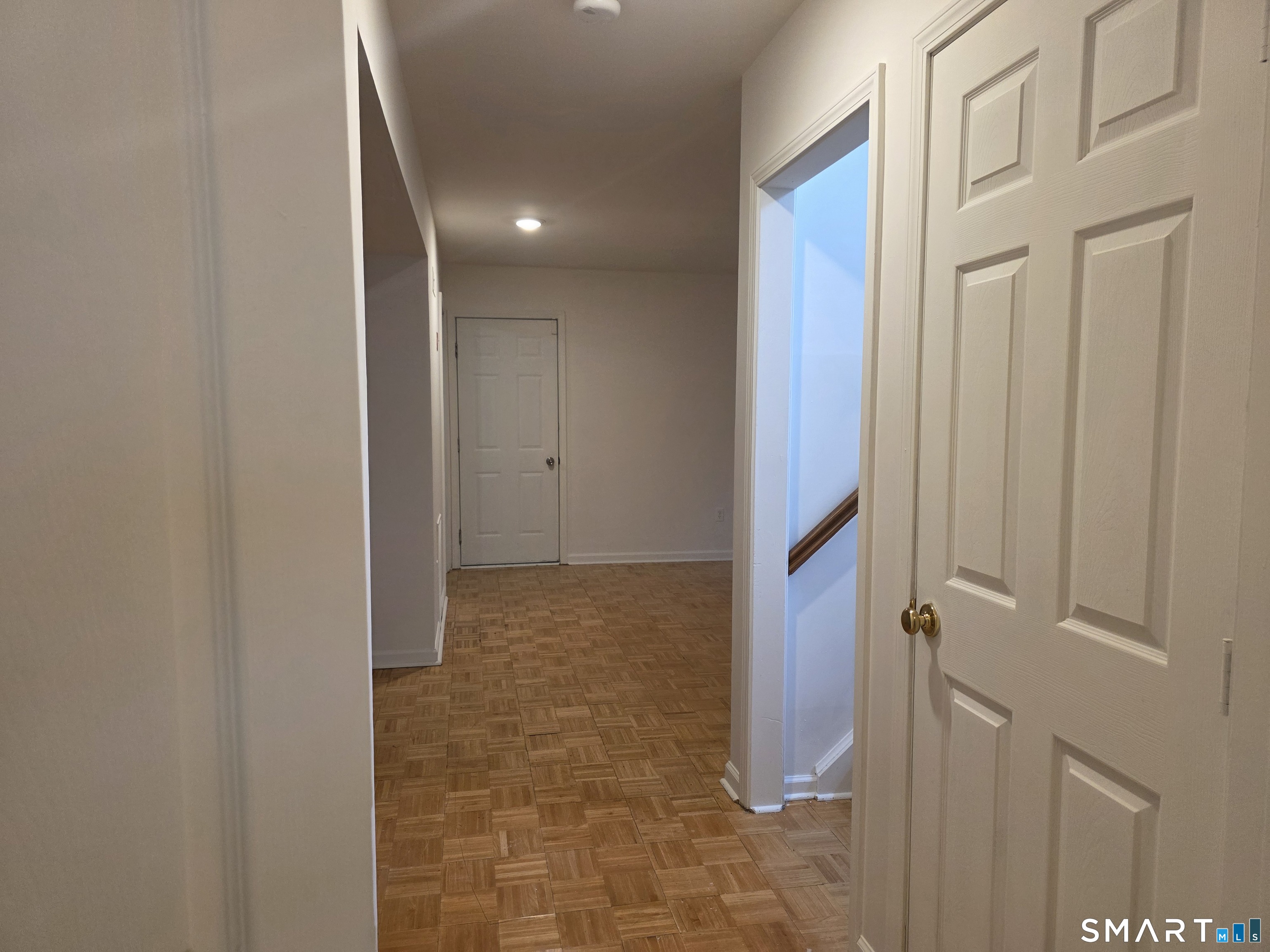 5 Oaktree Court Property Photo 20