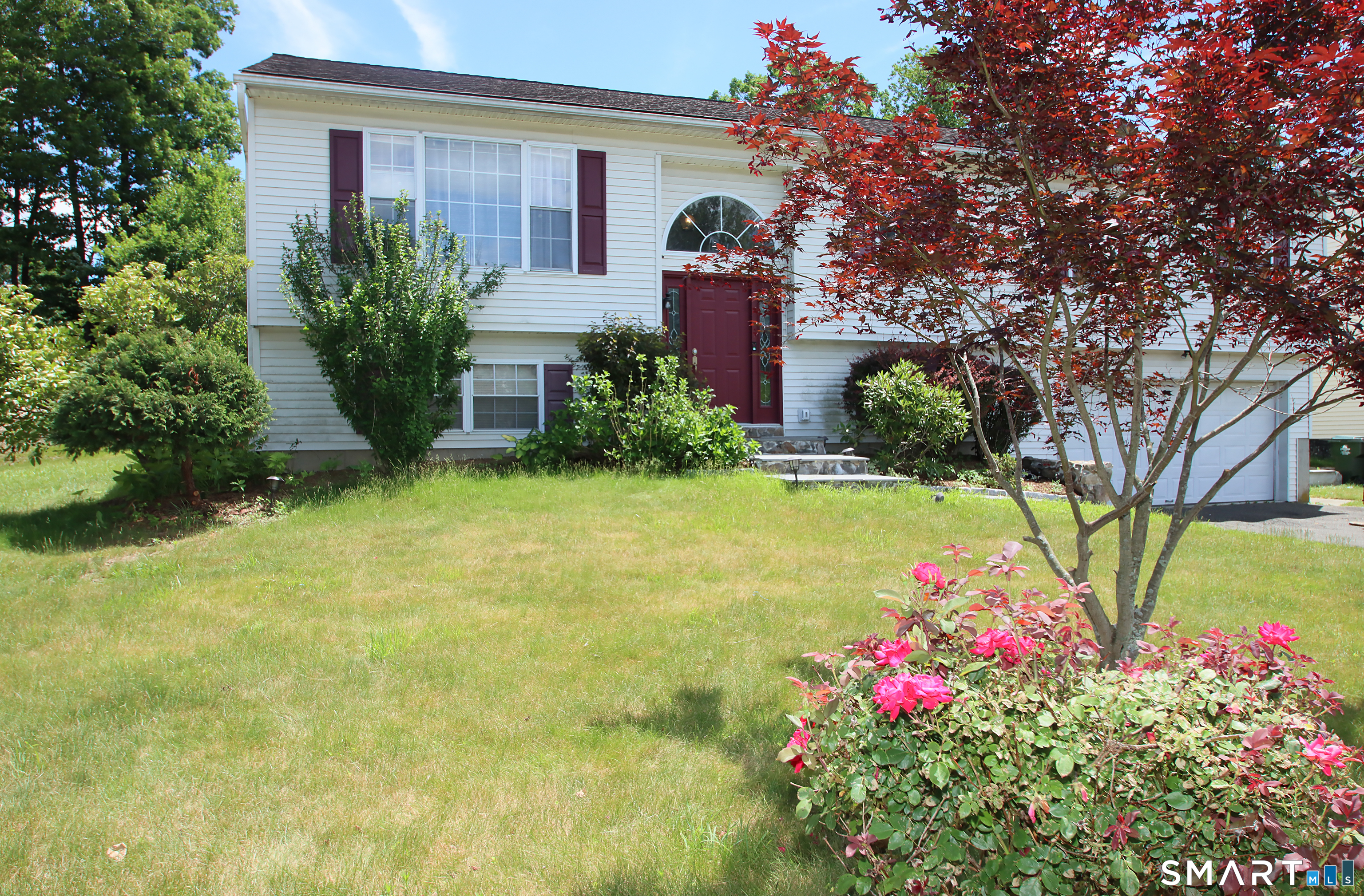 5 Oaktree Court Property Photo 26