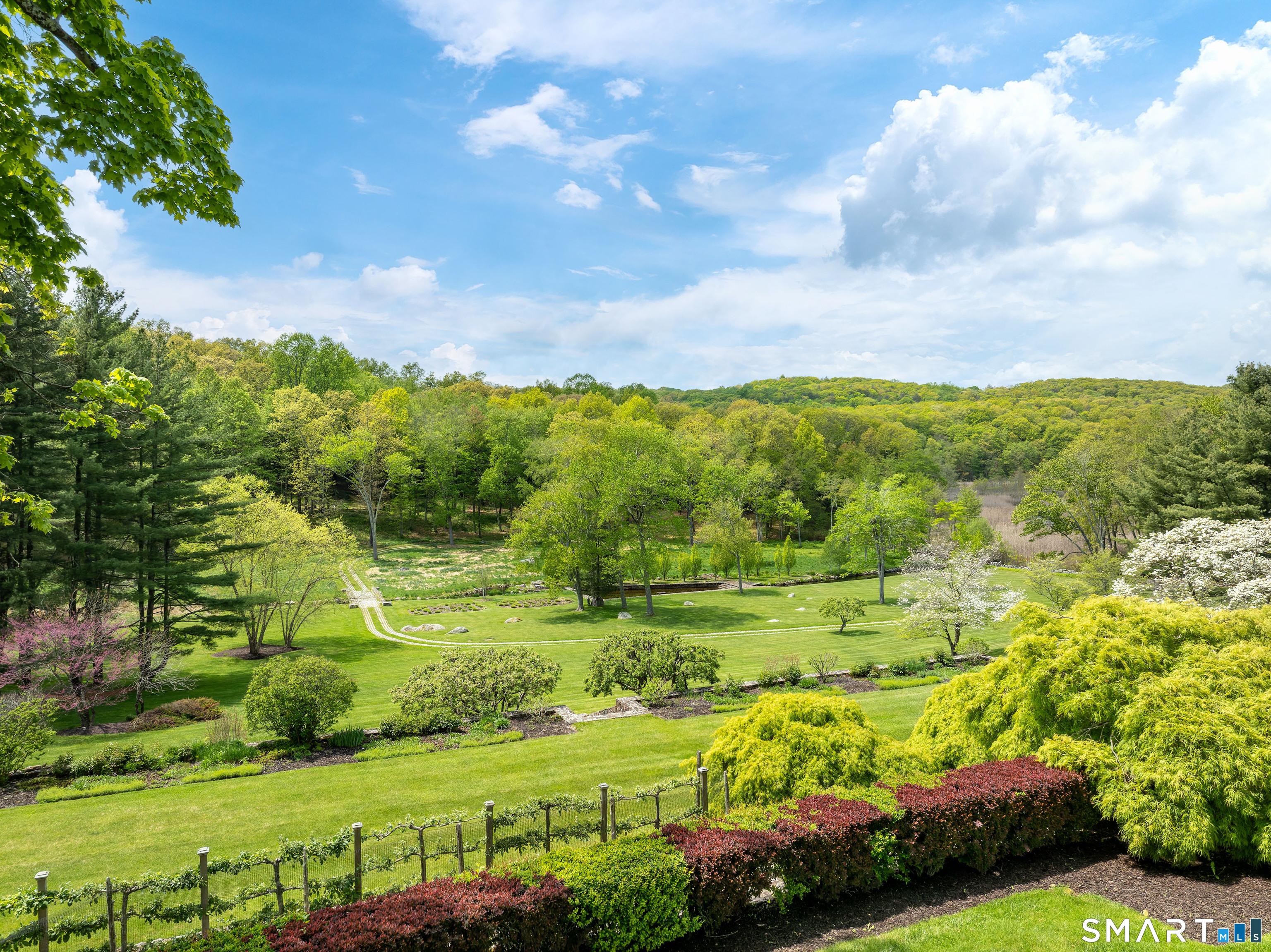 155 Long Ridge Road Property Photo 7