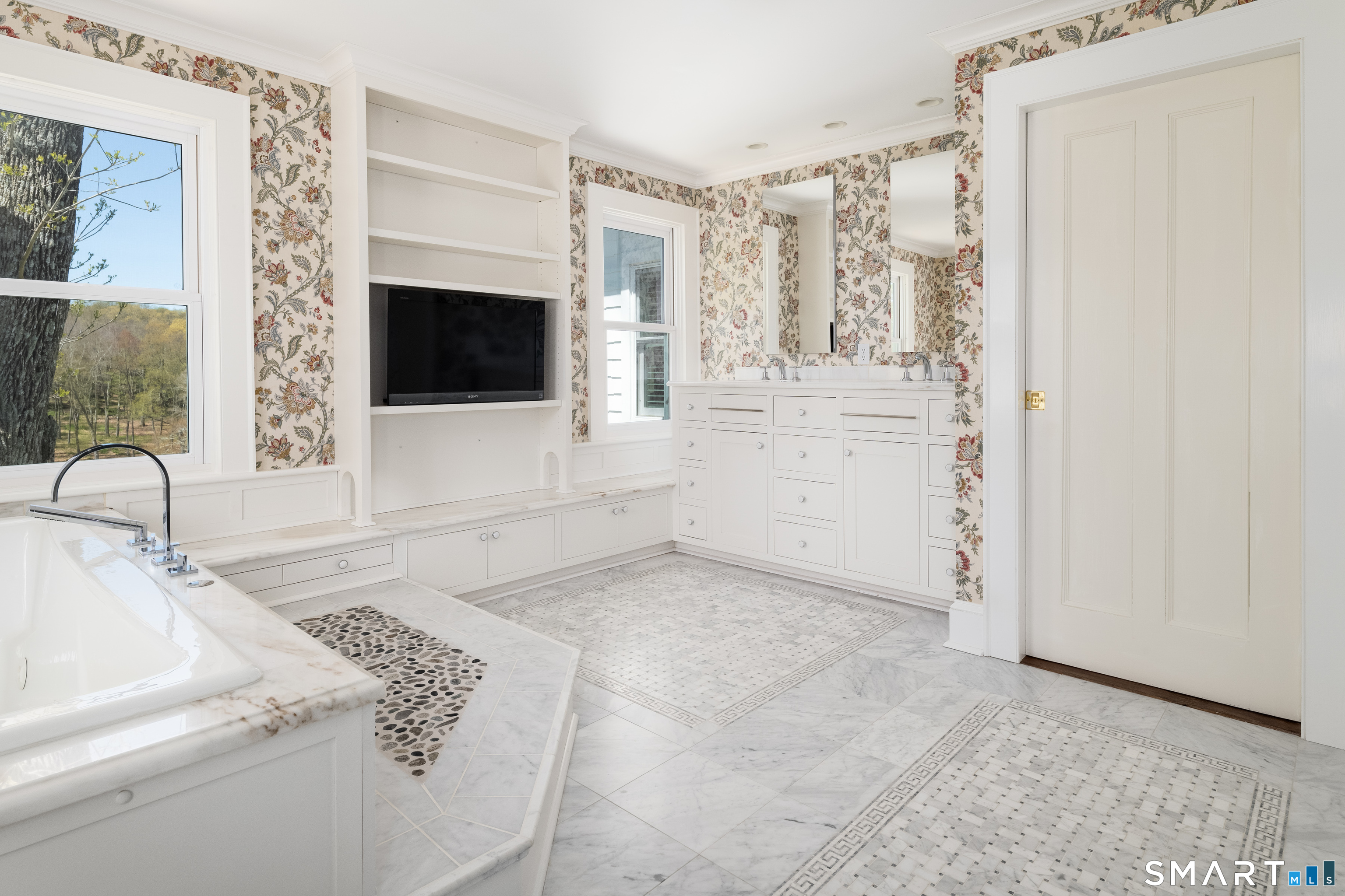 155 Long Ridge Road Property Photo 35