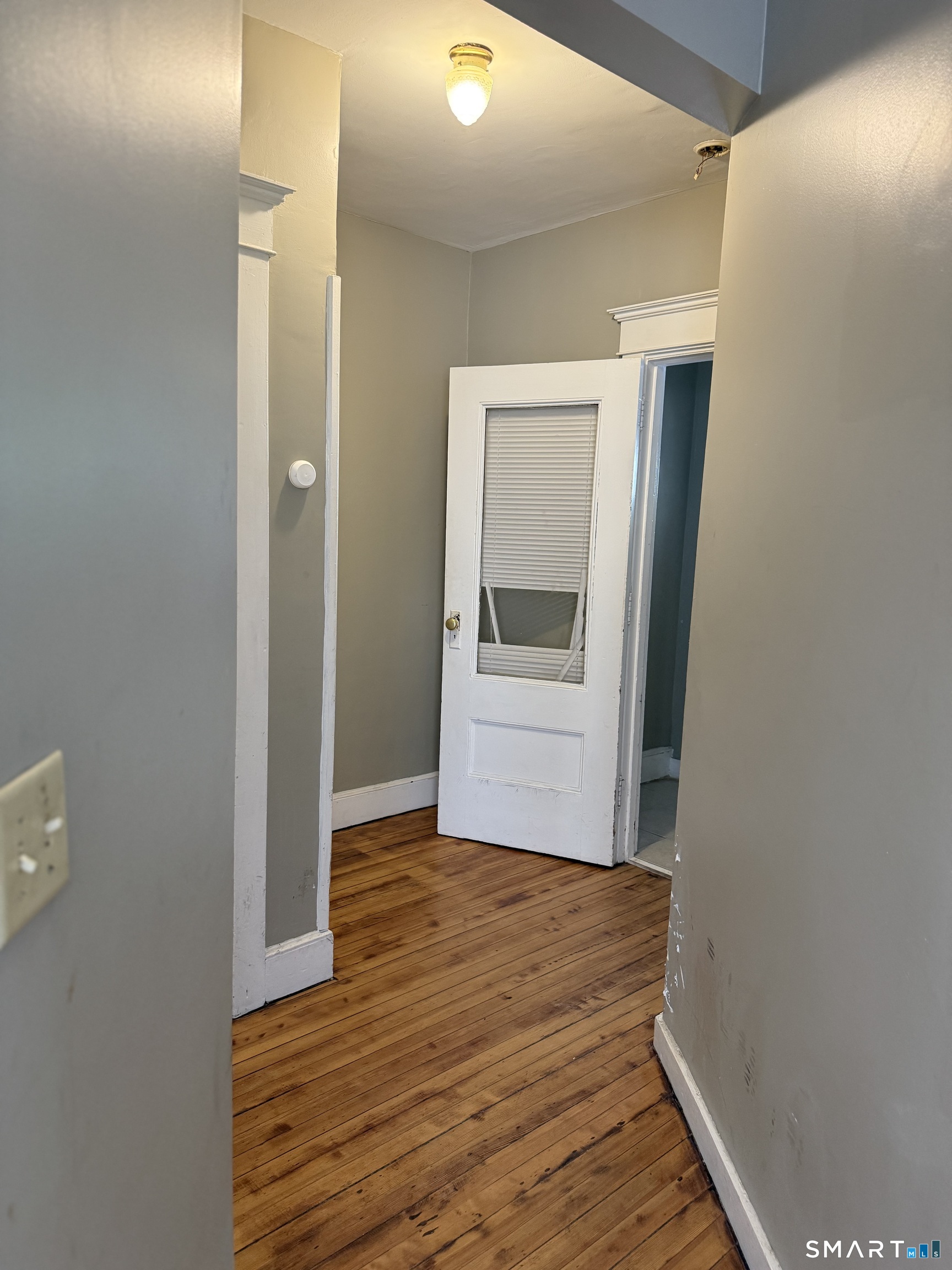 74 Starr Street Property Photo 6