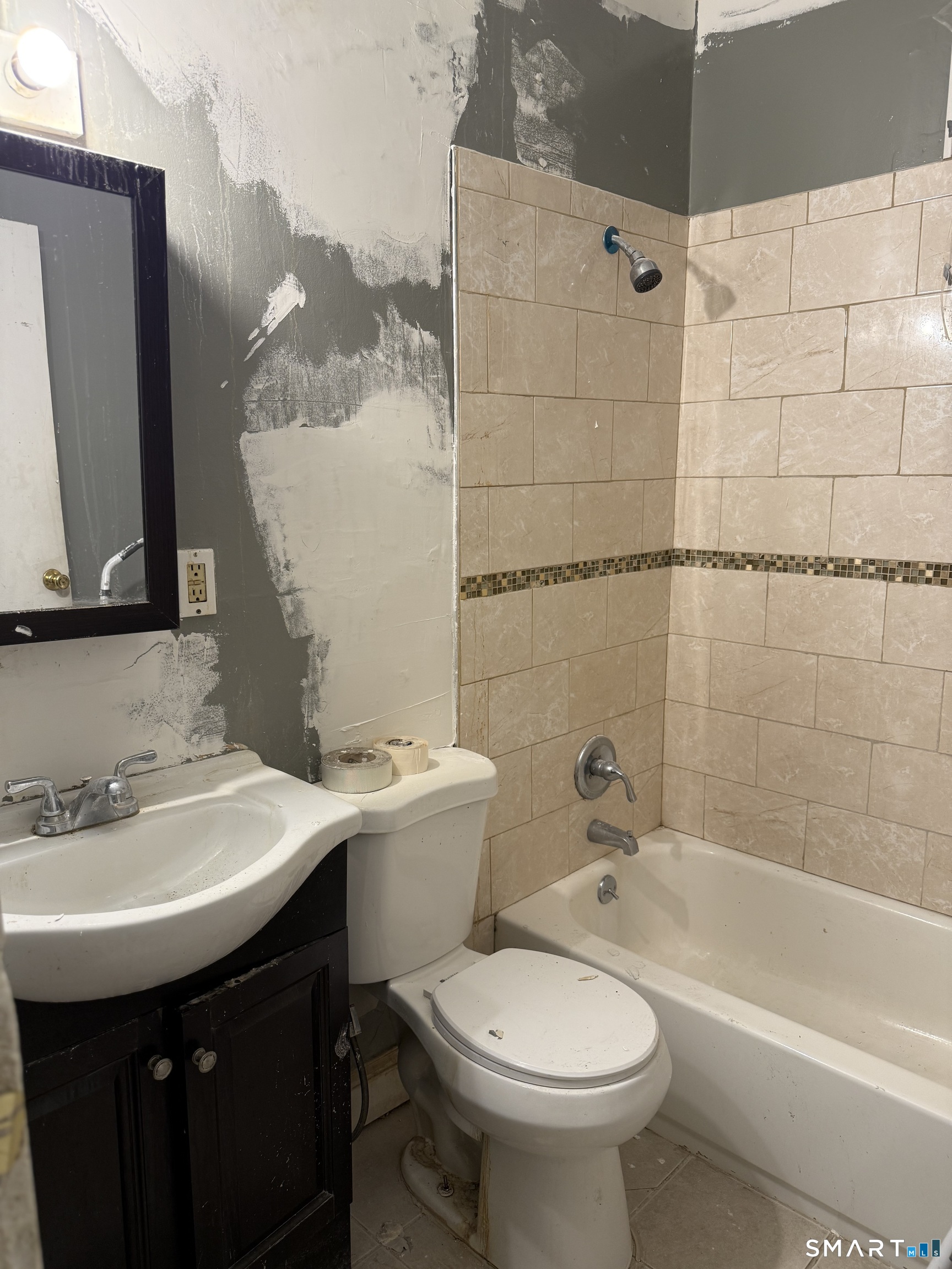 74 Starr Street Property Photo 8
