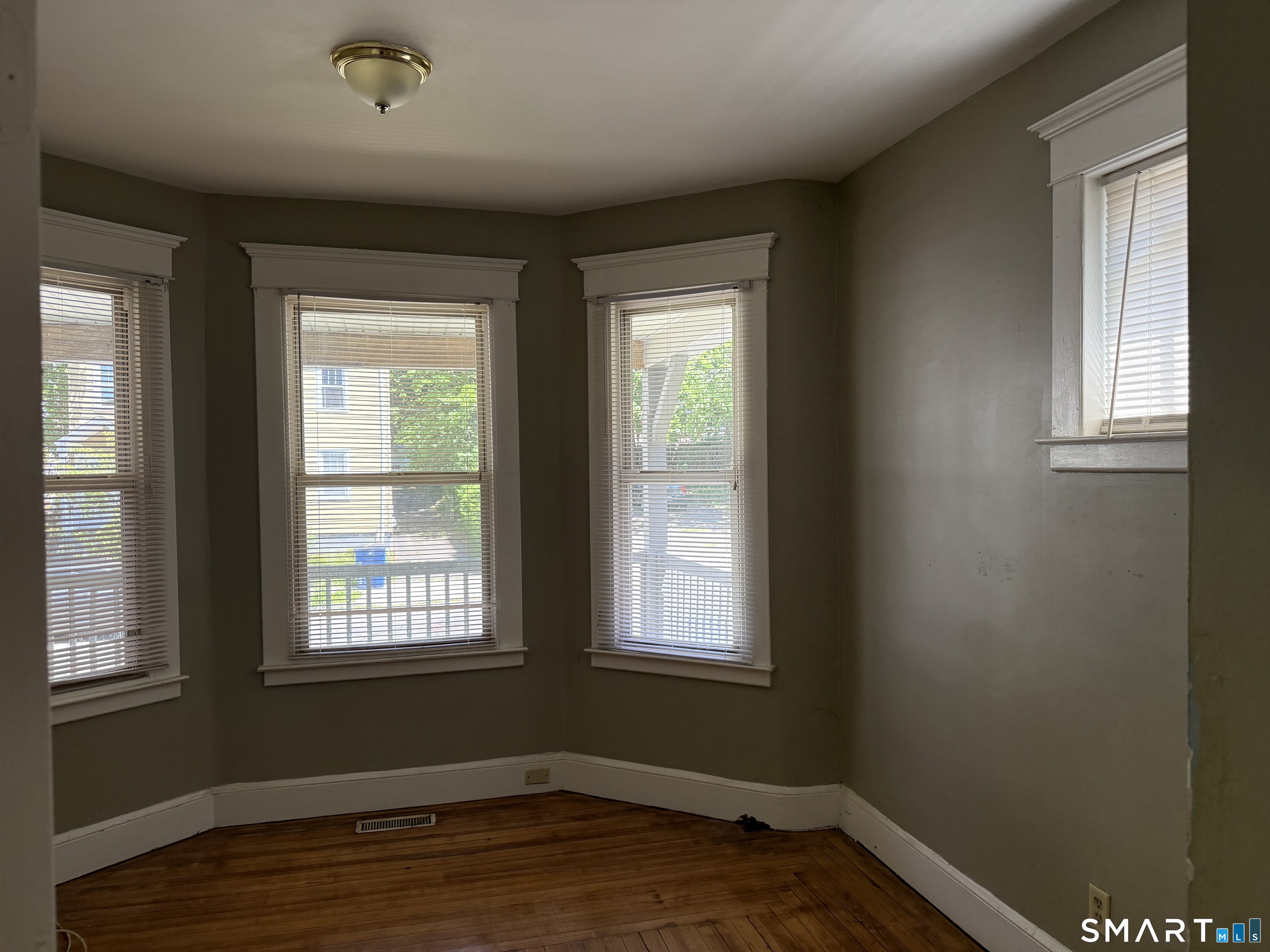 74 Starr Street Property Photo 16