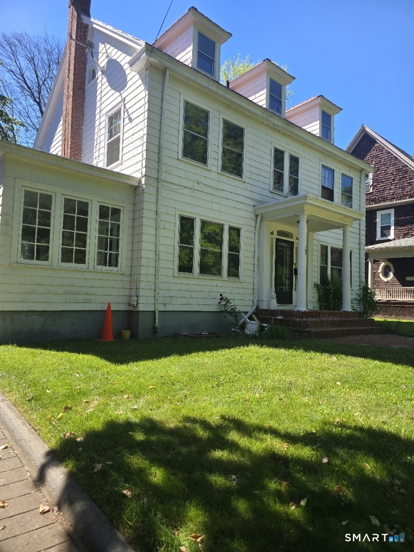 197 Ridgefield Street Property Photo 1