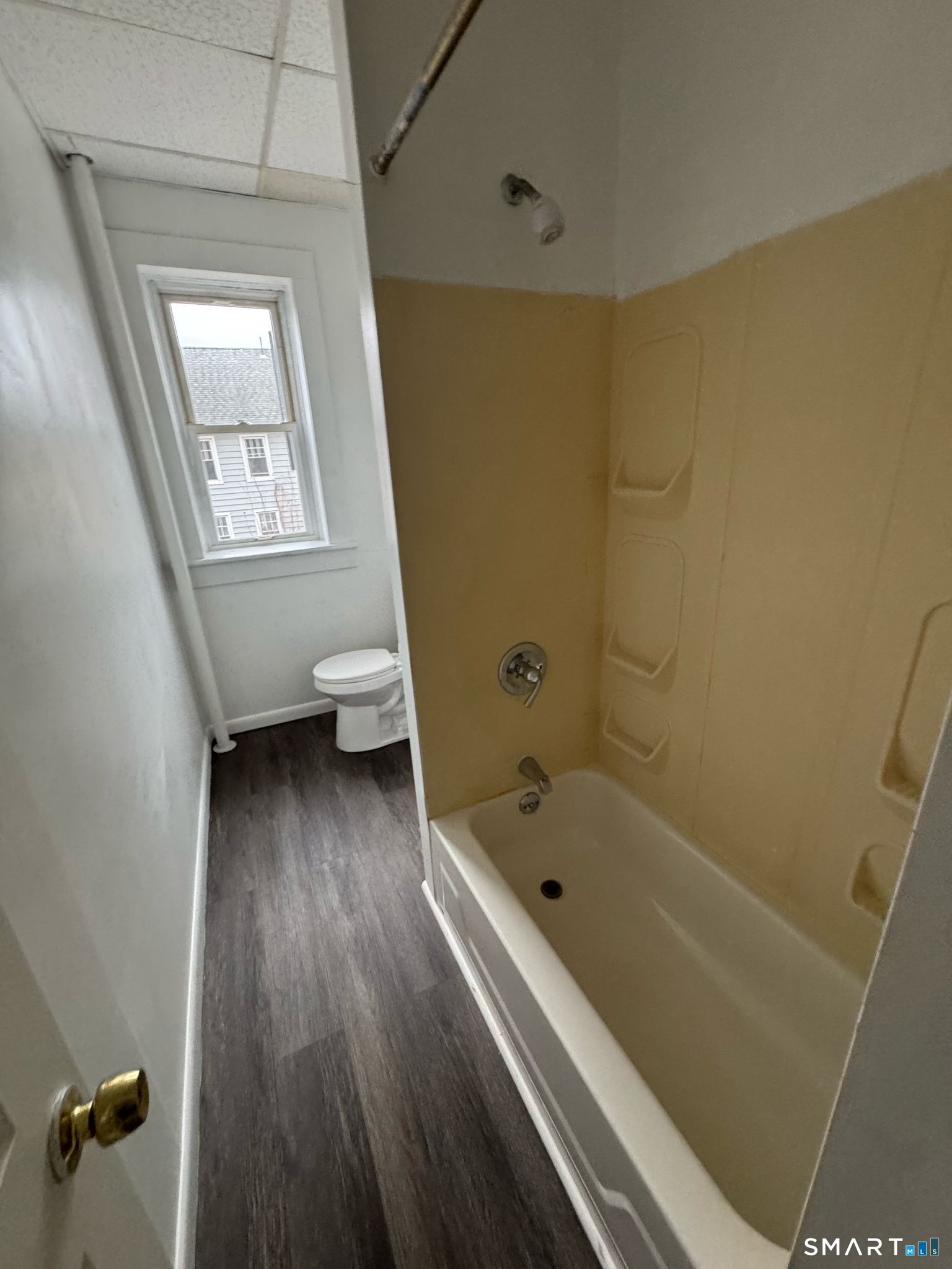 404 Charles C3 Street Property Photo 3