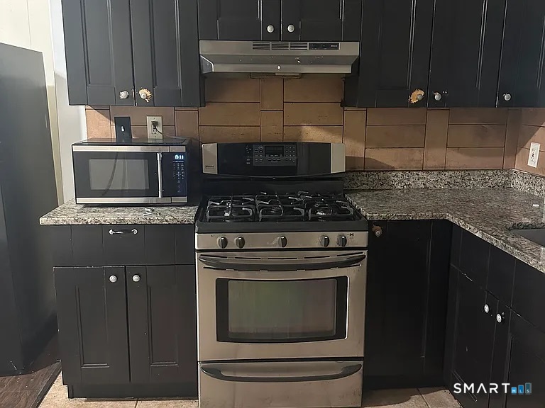 24181213 Property Photo 7