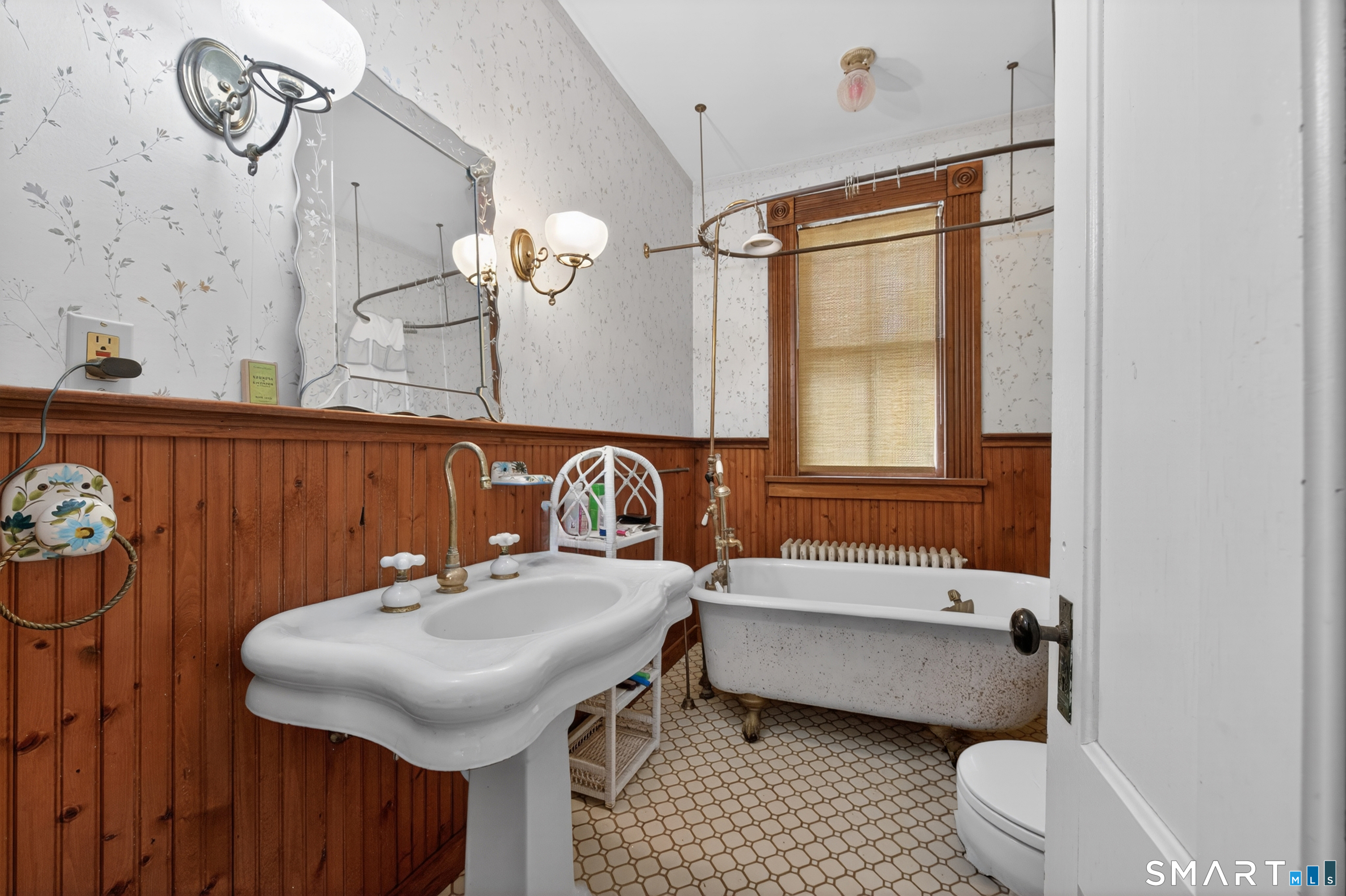 33 Church Street Property Photo 29