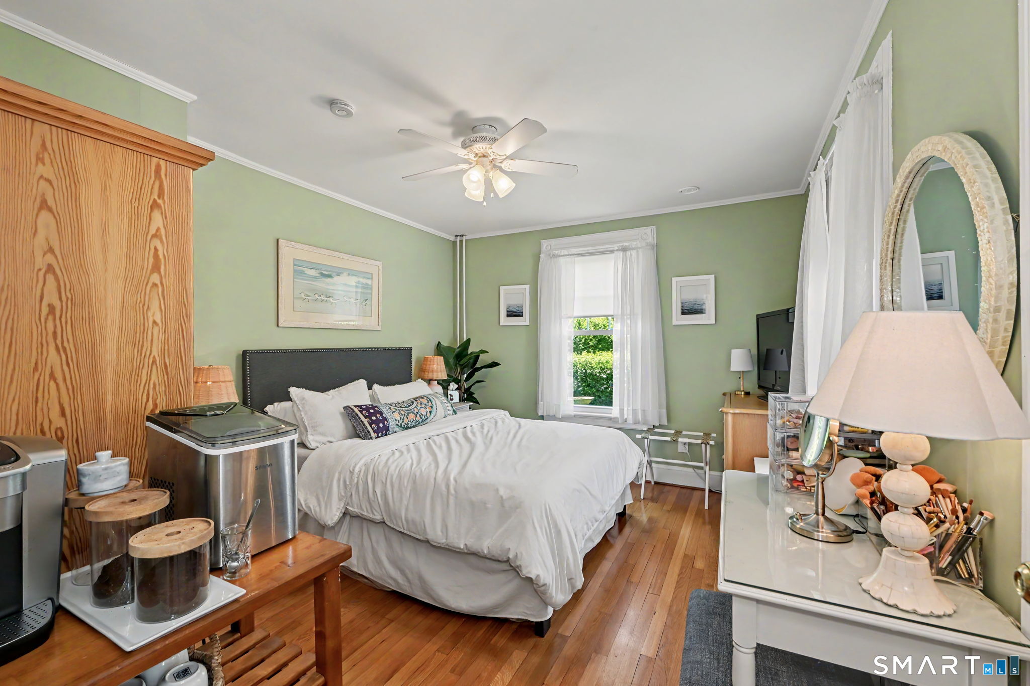 80 Leonard Street Property Photo 15