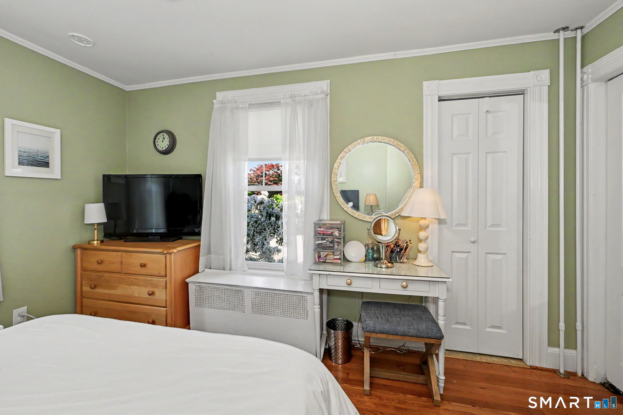 80 Leonard Street Property Photo 16
