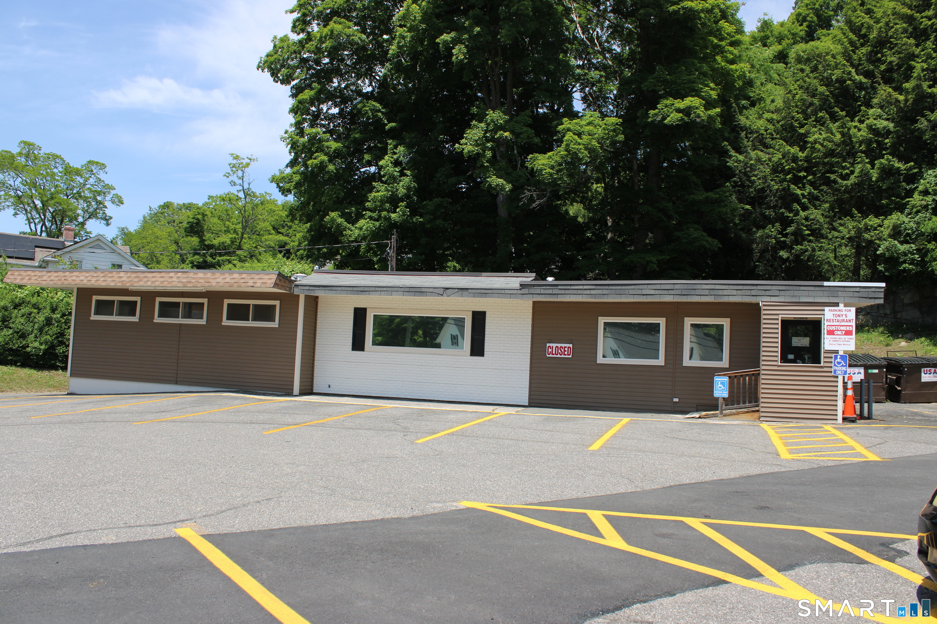 652 Migeon Avenue Property Photo 2