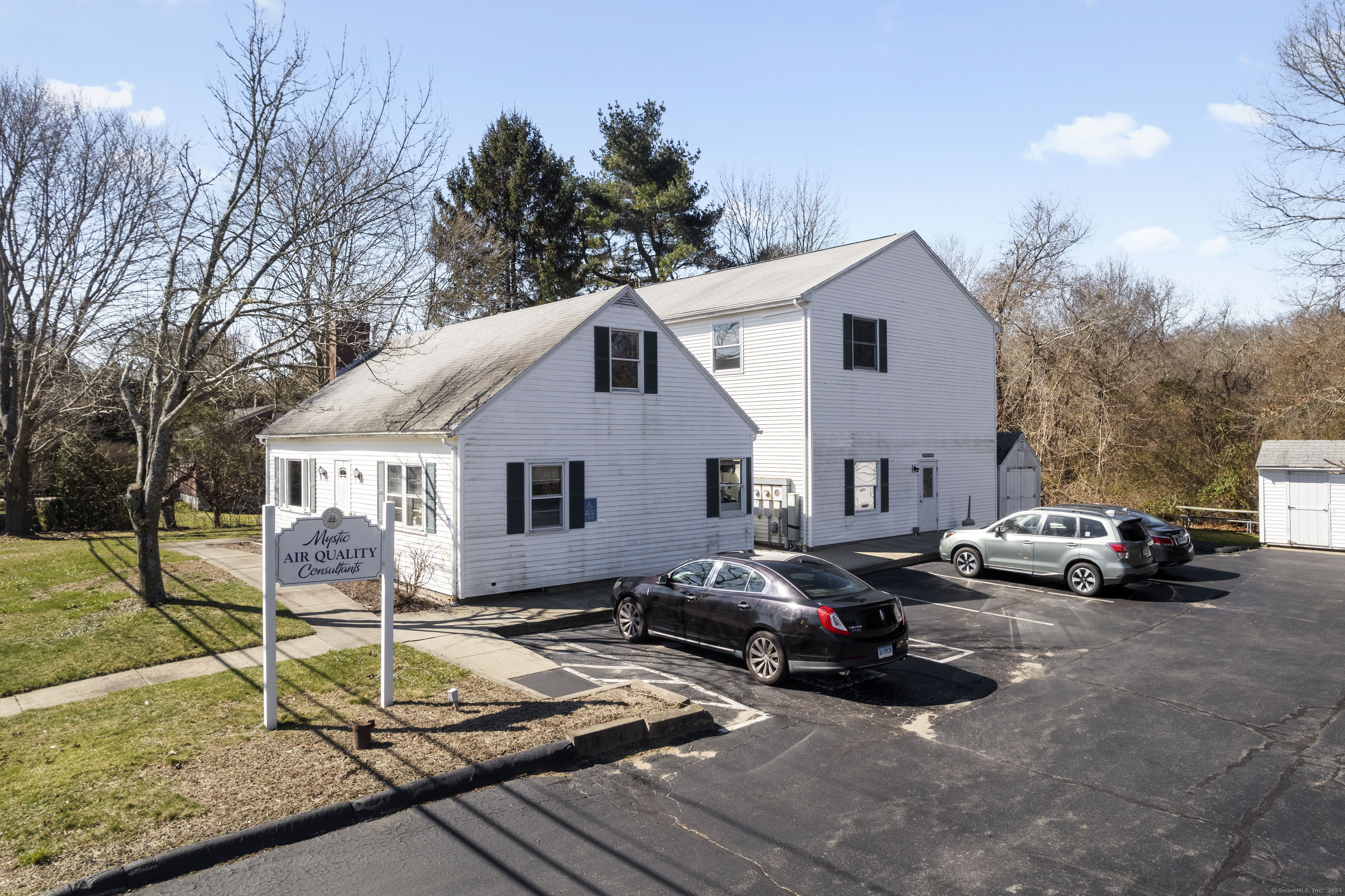 1204 North Road Property Photo 1