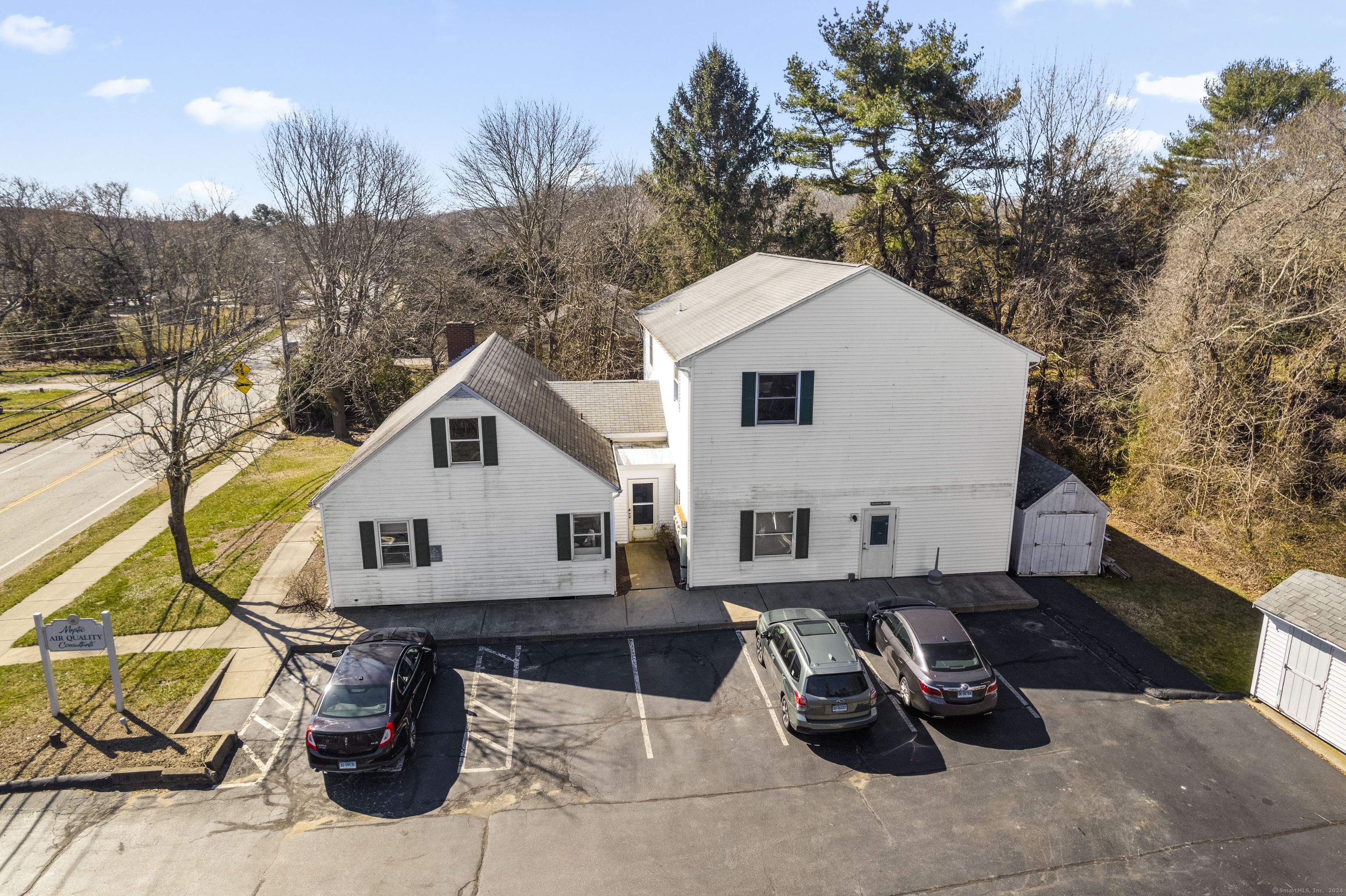 1204 North Road Property Photo 2