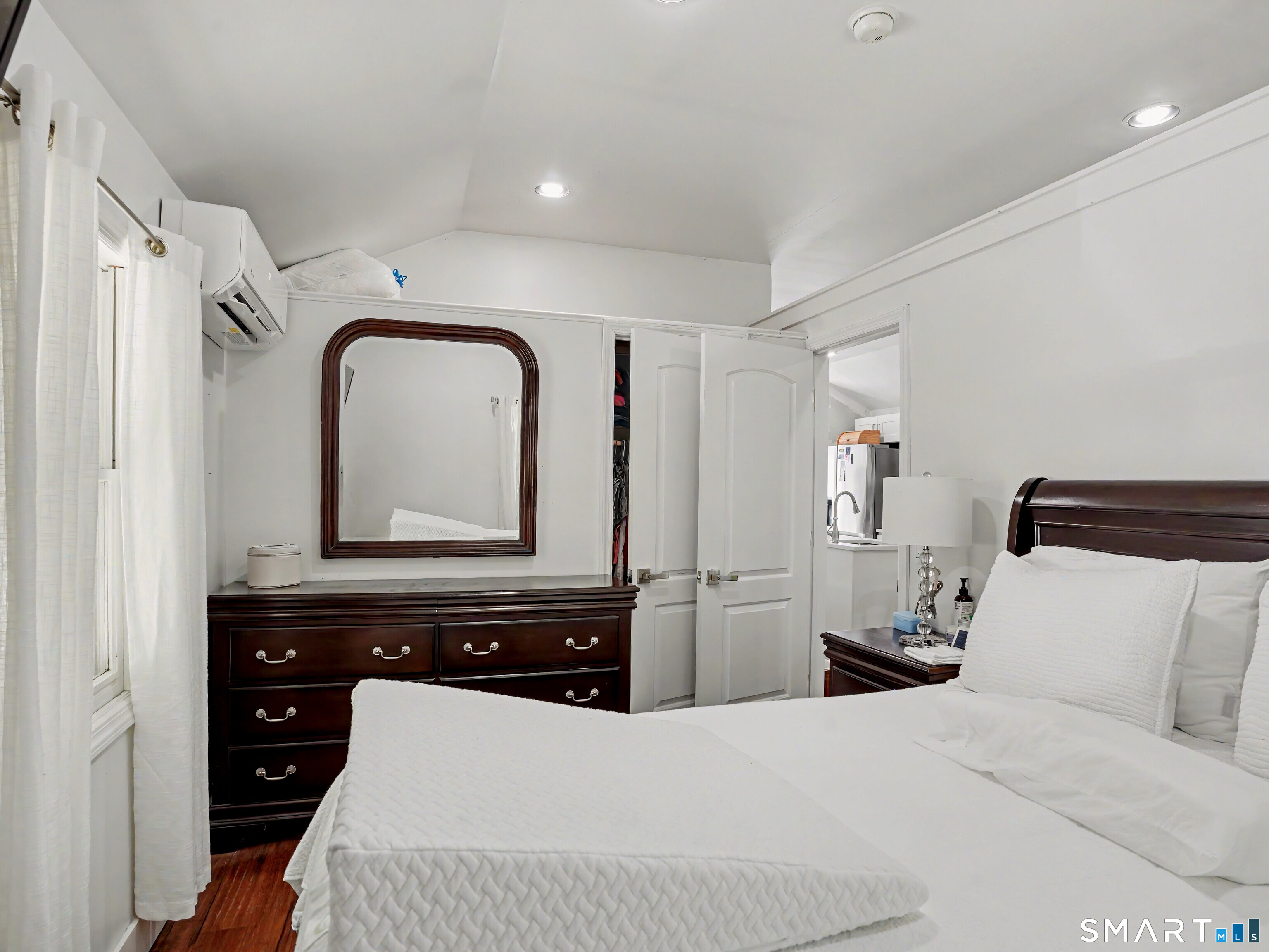 457 Newtown Turnpike Property Photo 14
