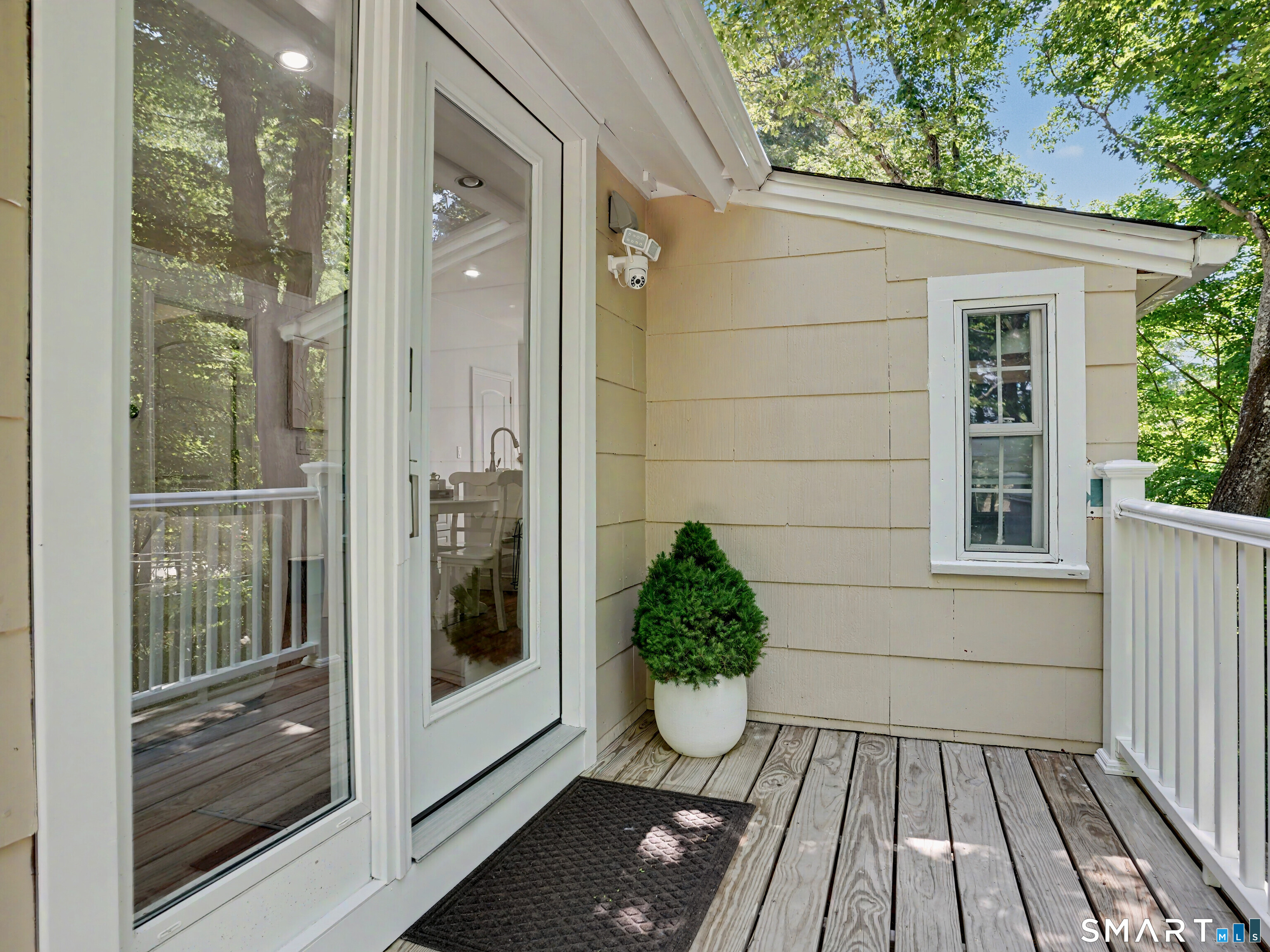 457 Newtown Turnpike Property Photo 17