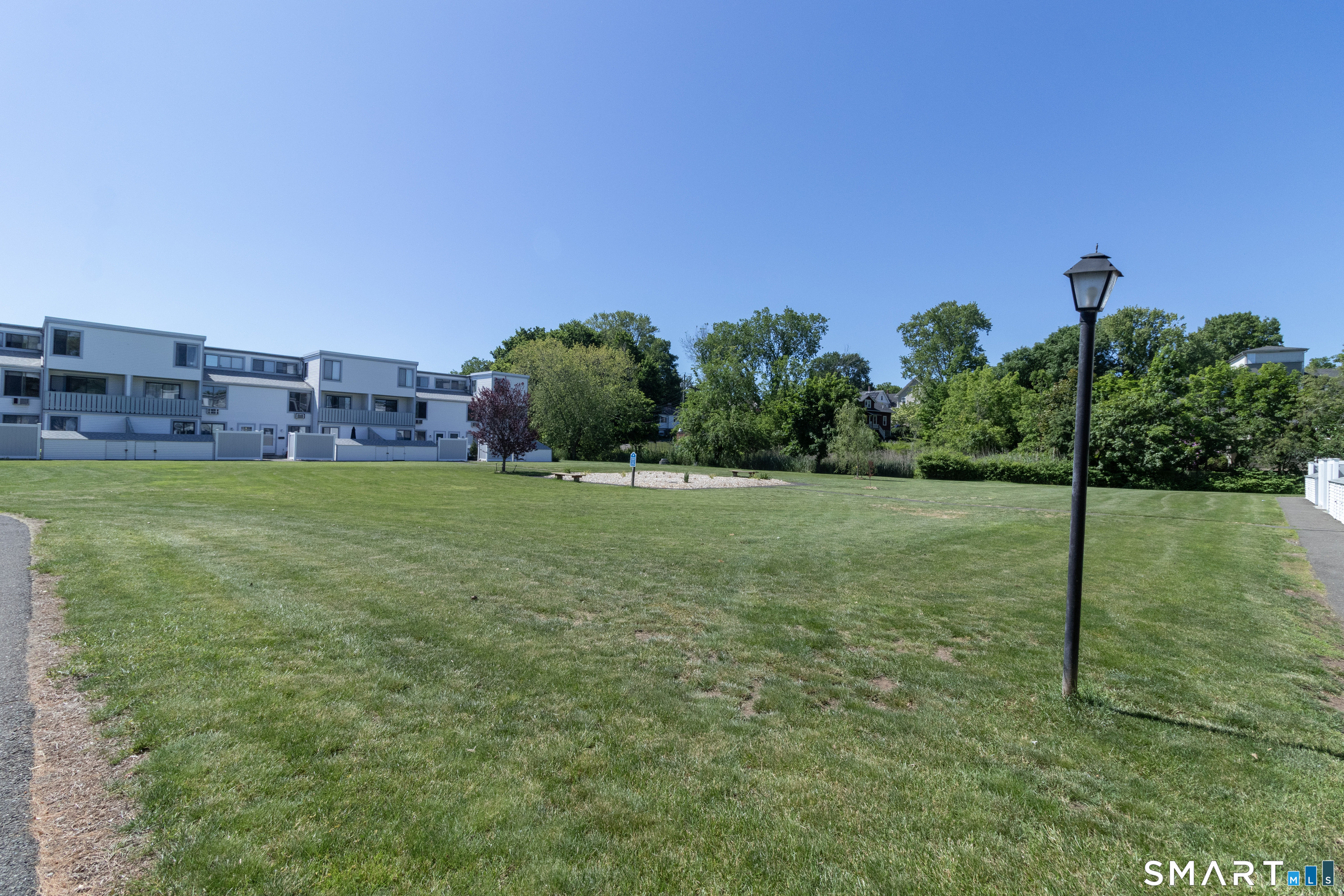 18 Hamre A Lane Property Photo 8