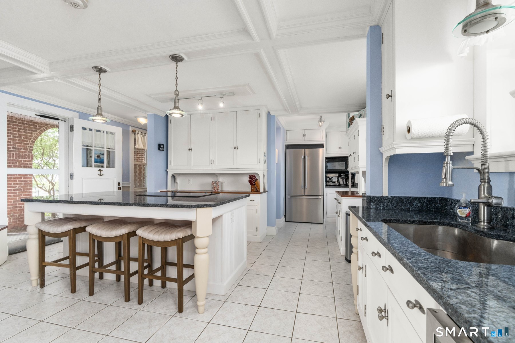 30 Essex Street Property Photo 13