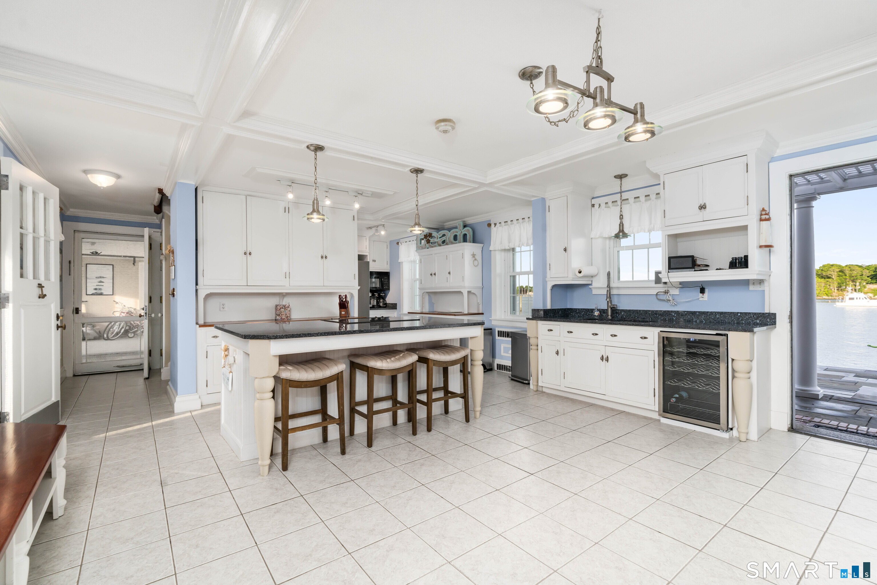 30 Essex Street Property Photo 17