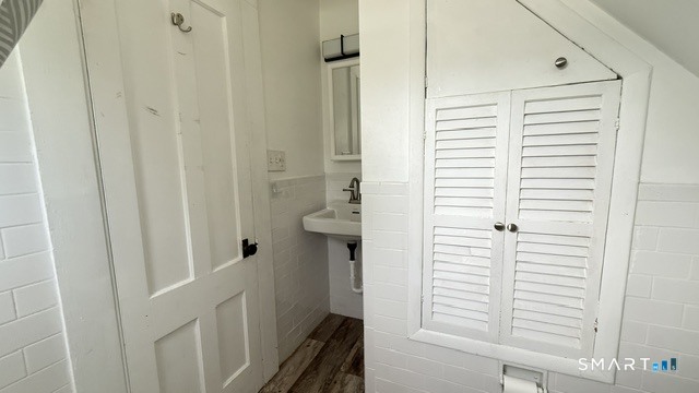 84 Alcove 3 Street Property Photo 17