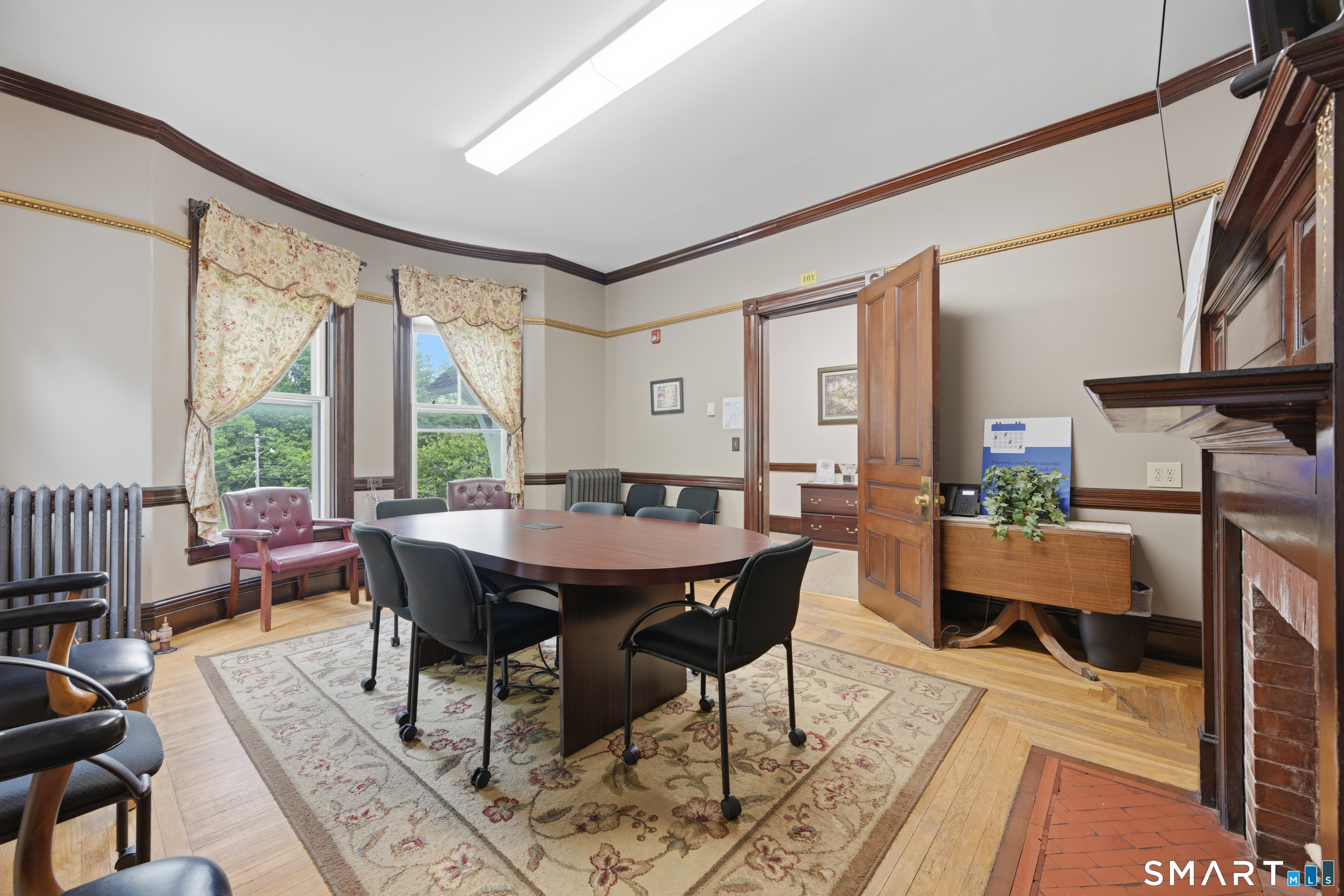 1 Sylvandale Road Property Photo 7