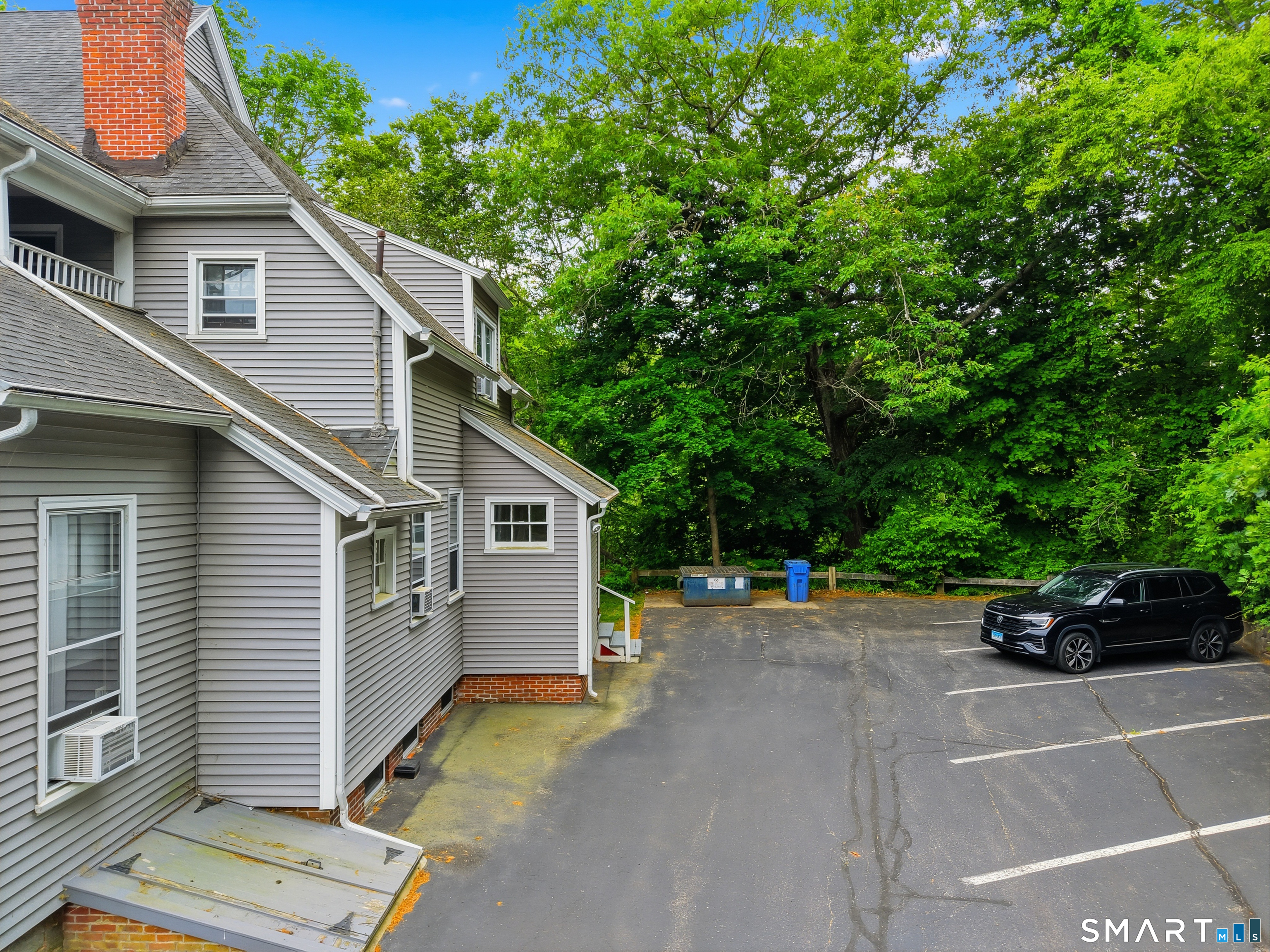 1 Sylvandale Road Property Photo 30