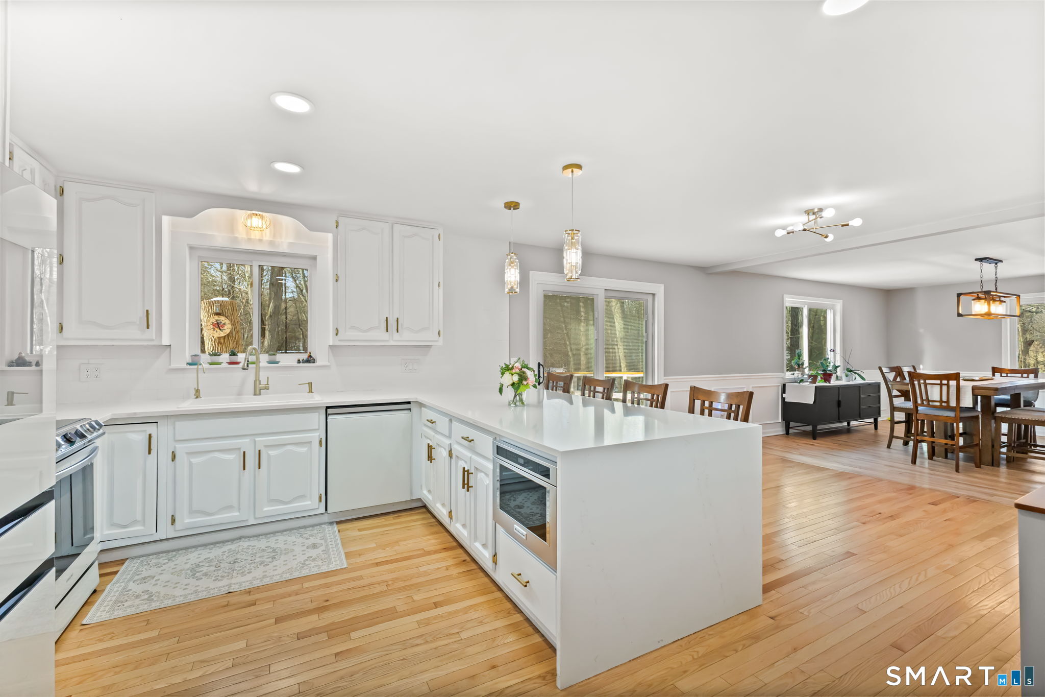 299 Redding Road Property Photo 11