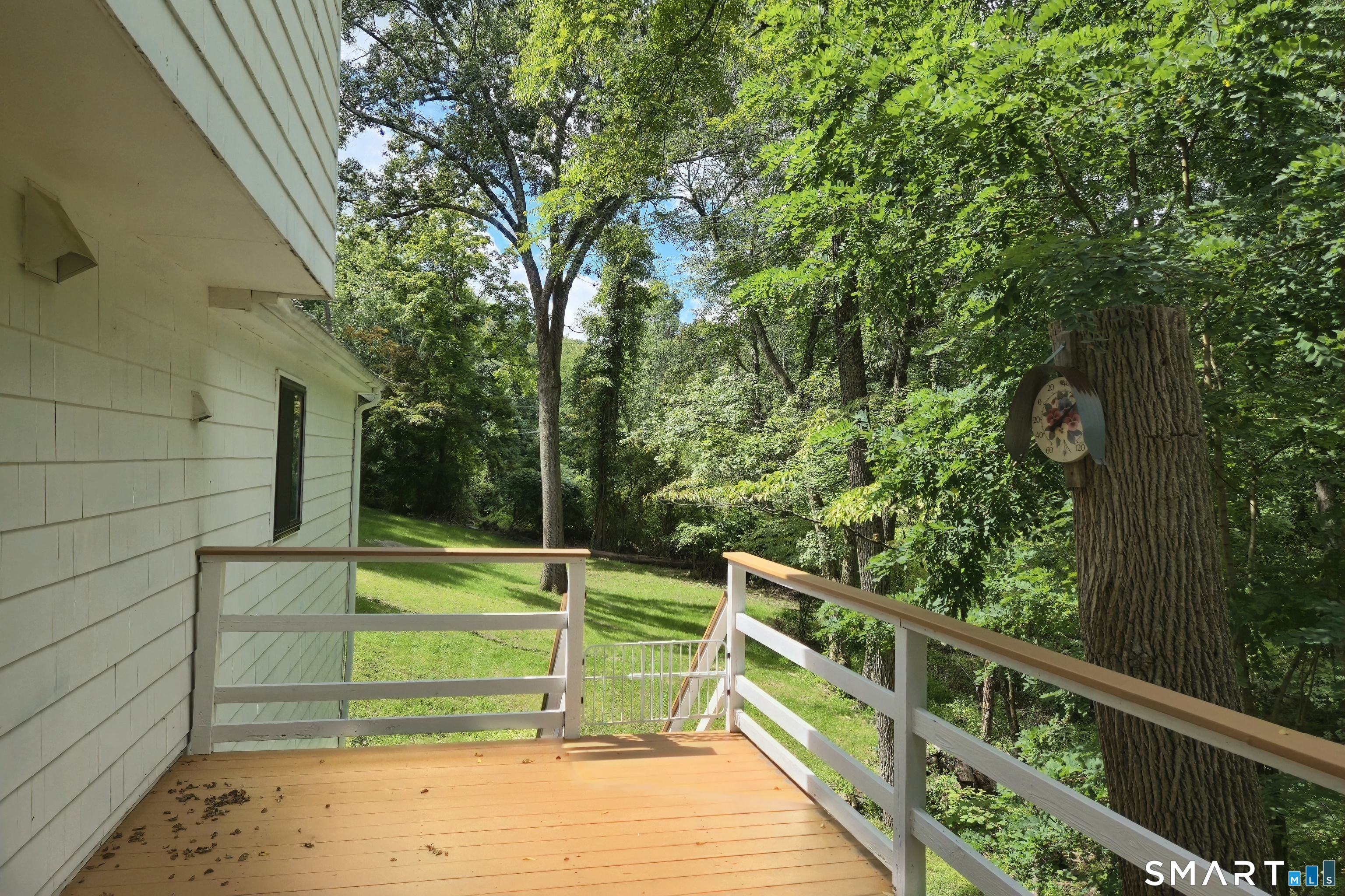 299 Redding Road Property Photo 32