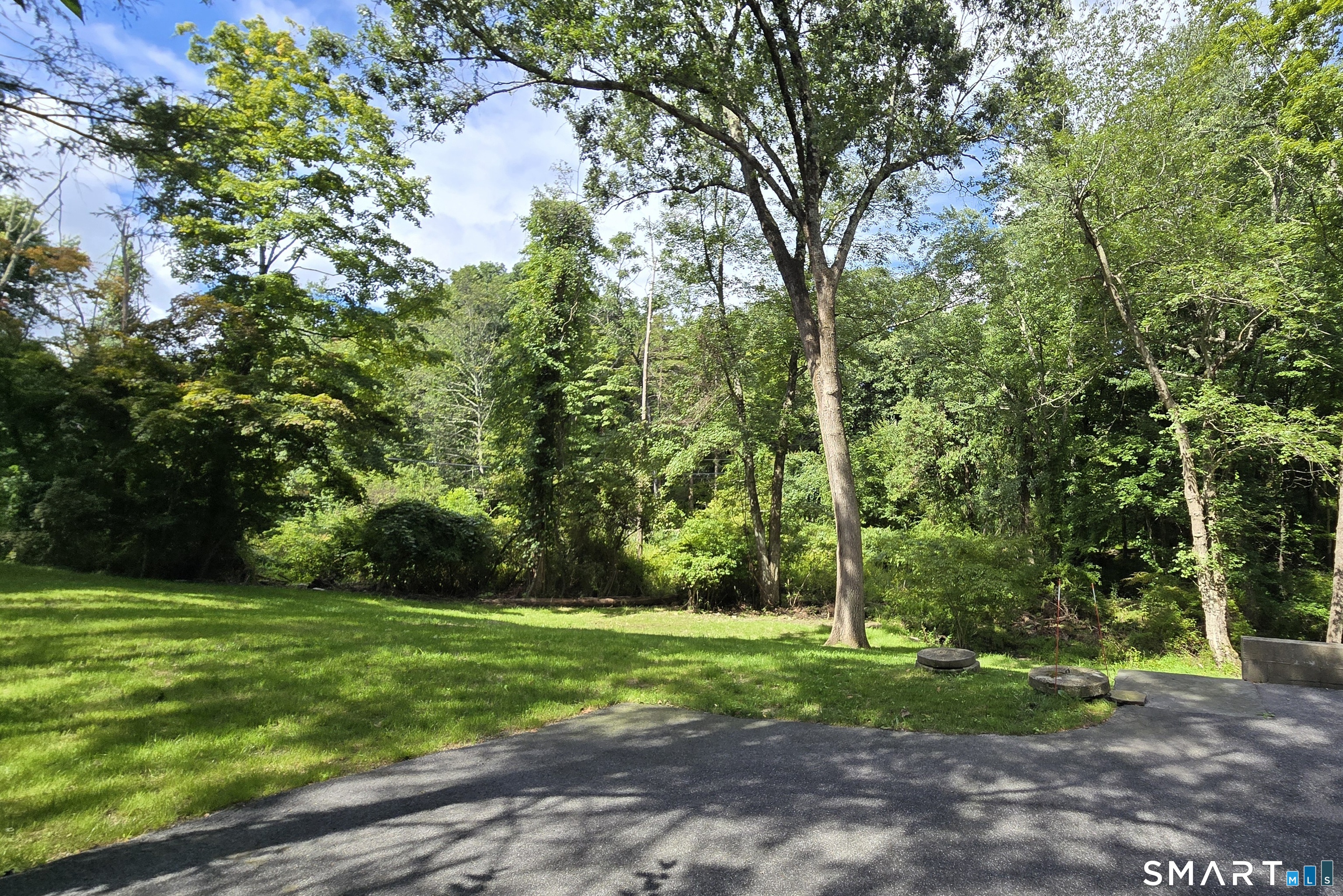 299 Redding Road Property Photo 36