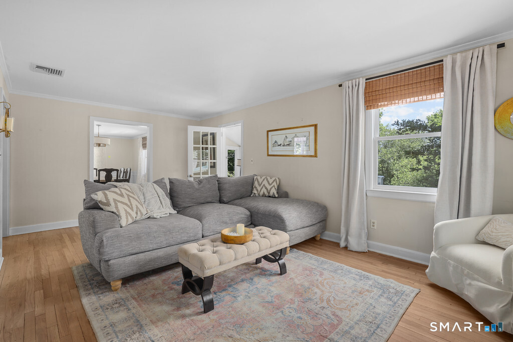 24 Island Hill Avenue Property Photo 4