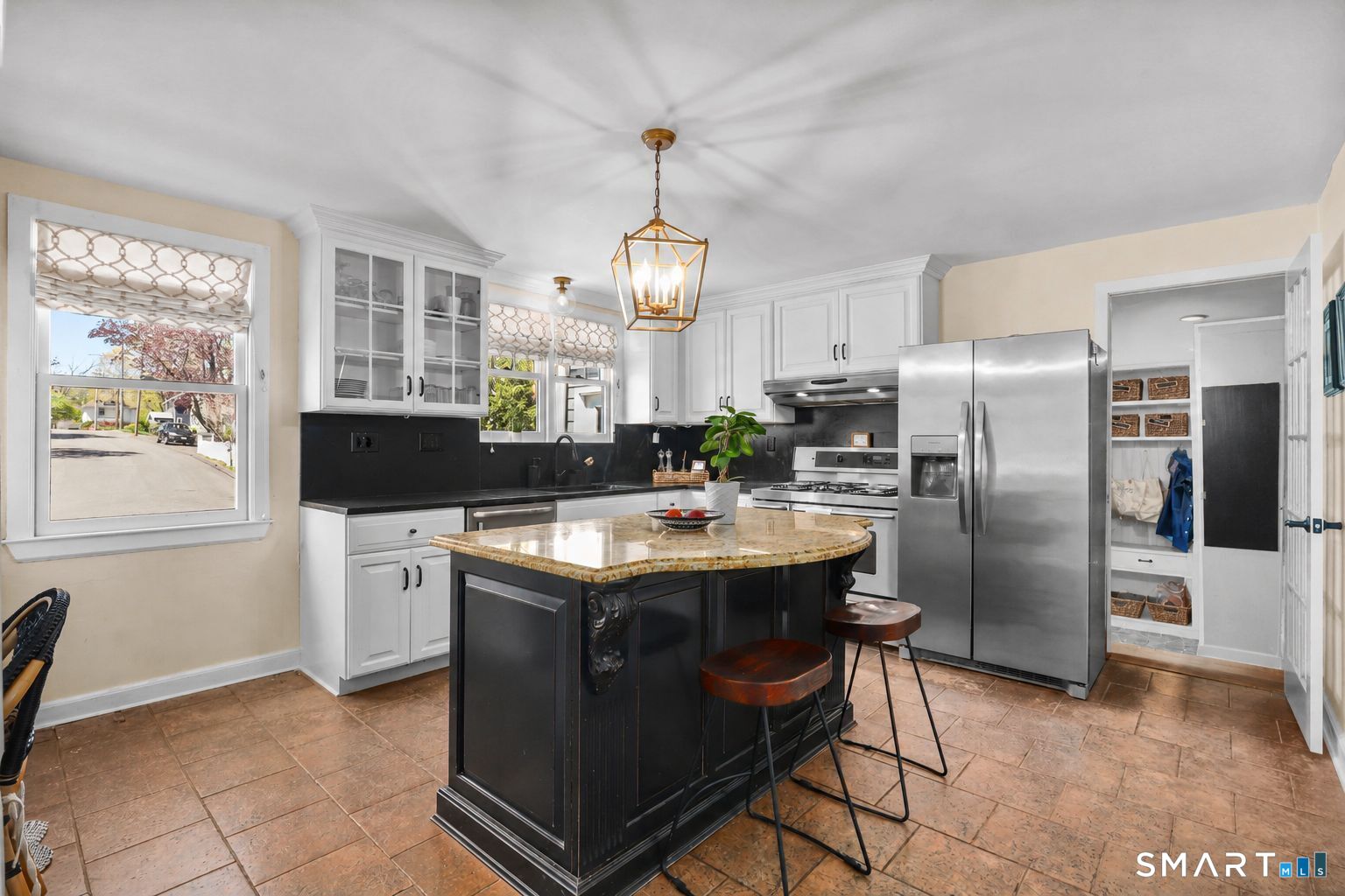 24 Island Hill Avenue Property Photo 11