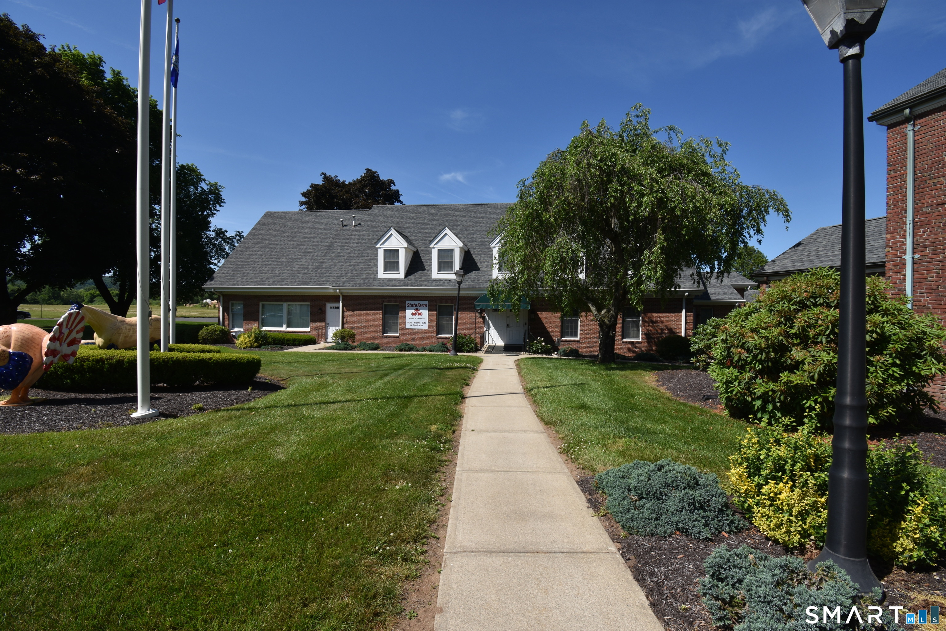 24181999 Property Photo 2