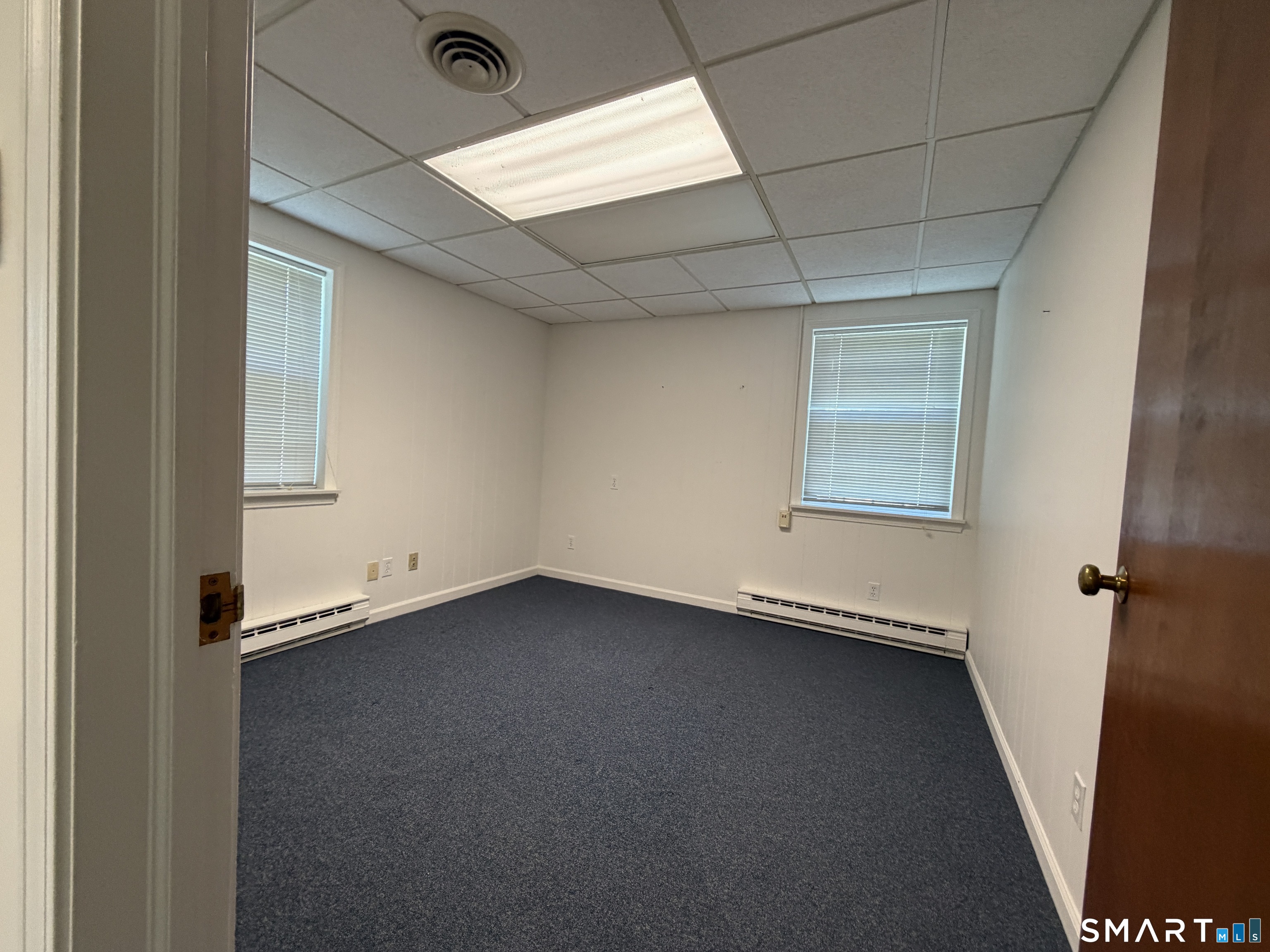 24181999 Property Photo 18