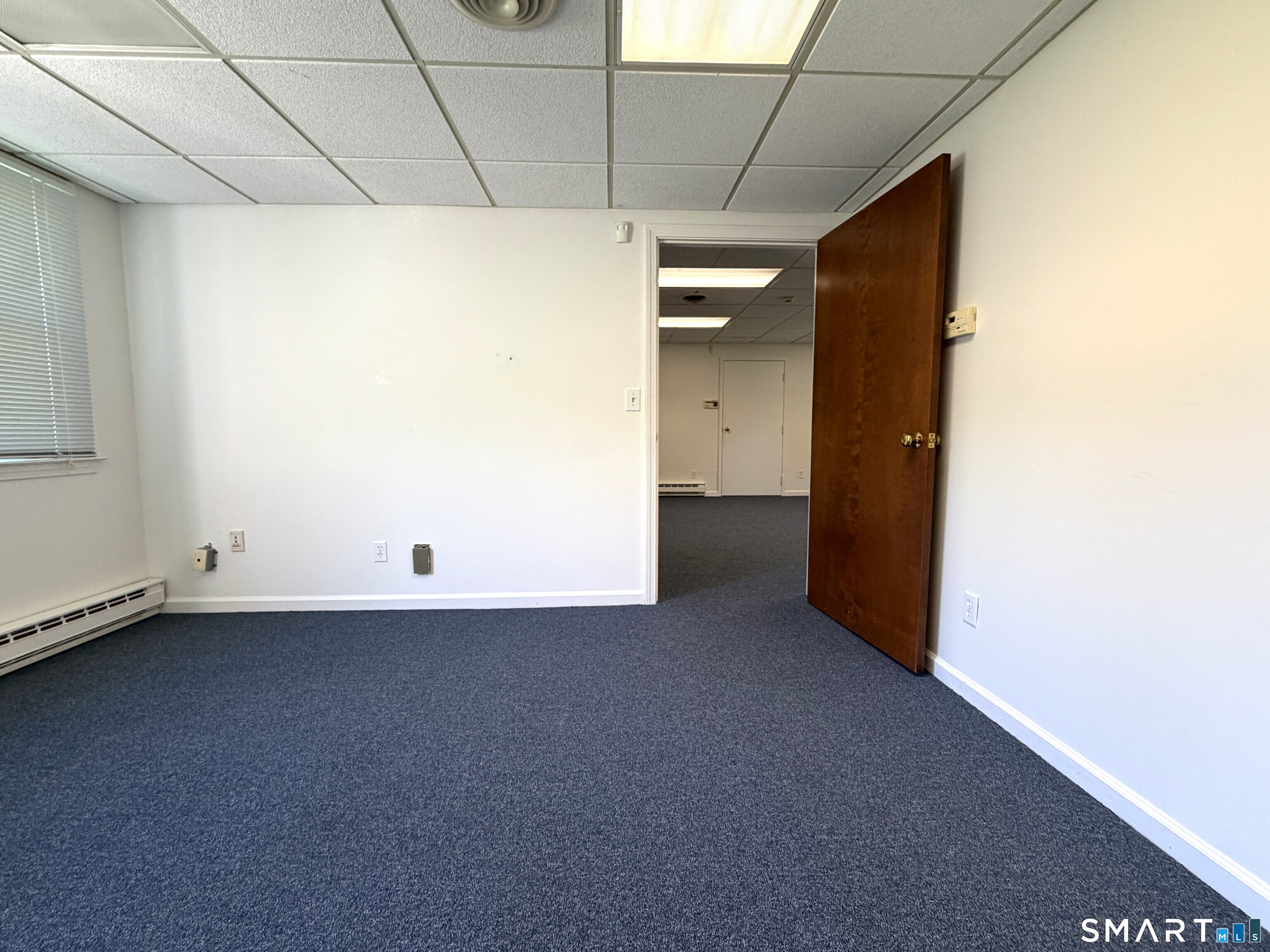 24181999 Property Photo 23