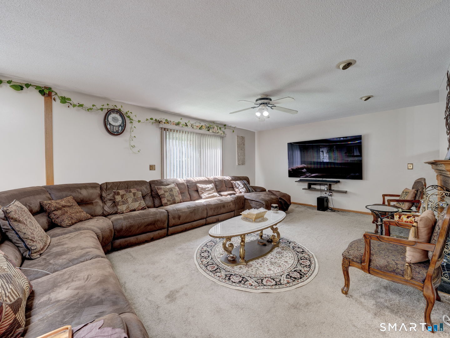 300 Hilltop Road Property Photo 8