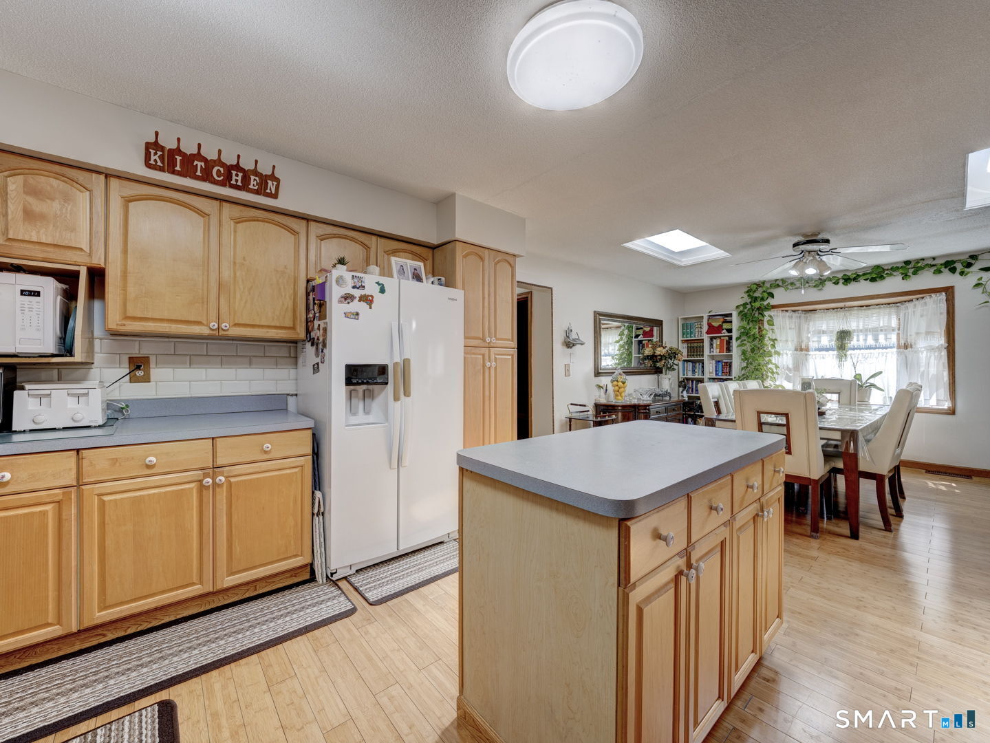 300 Hilltop Road Property Photo 13