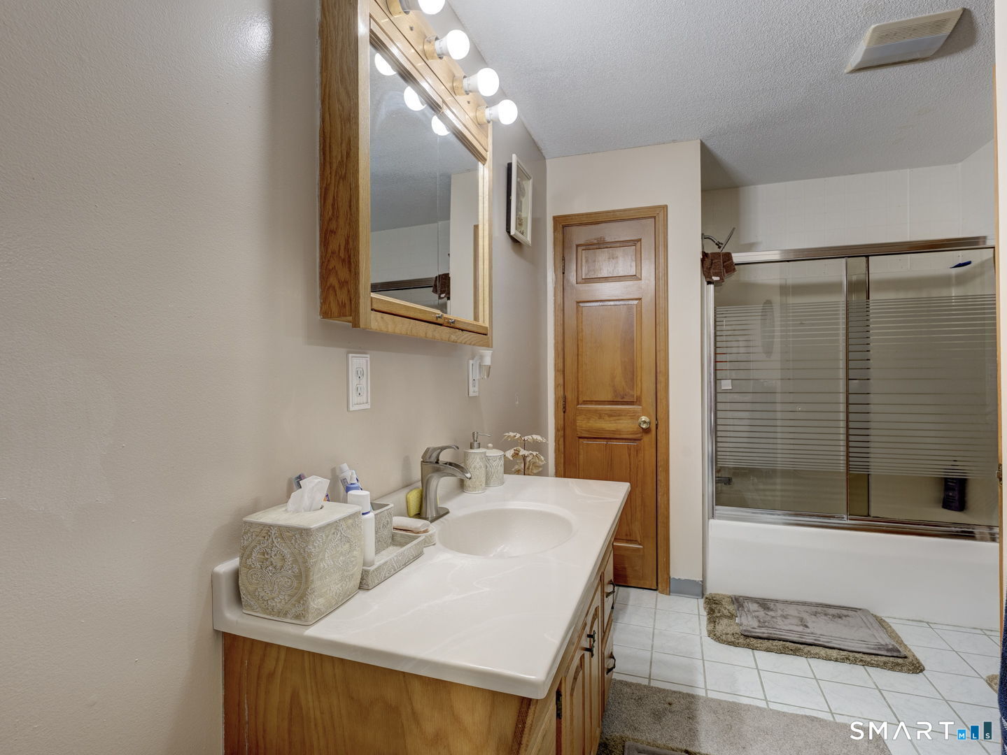 300 Hilltop Road Property Photo 25