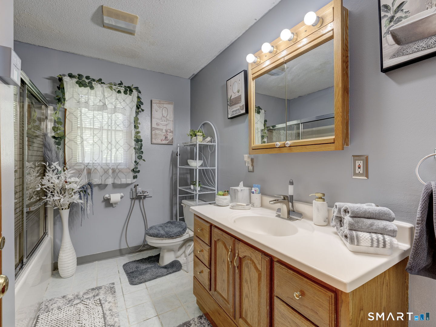 300 Hilltop Road Property Photo 31