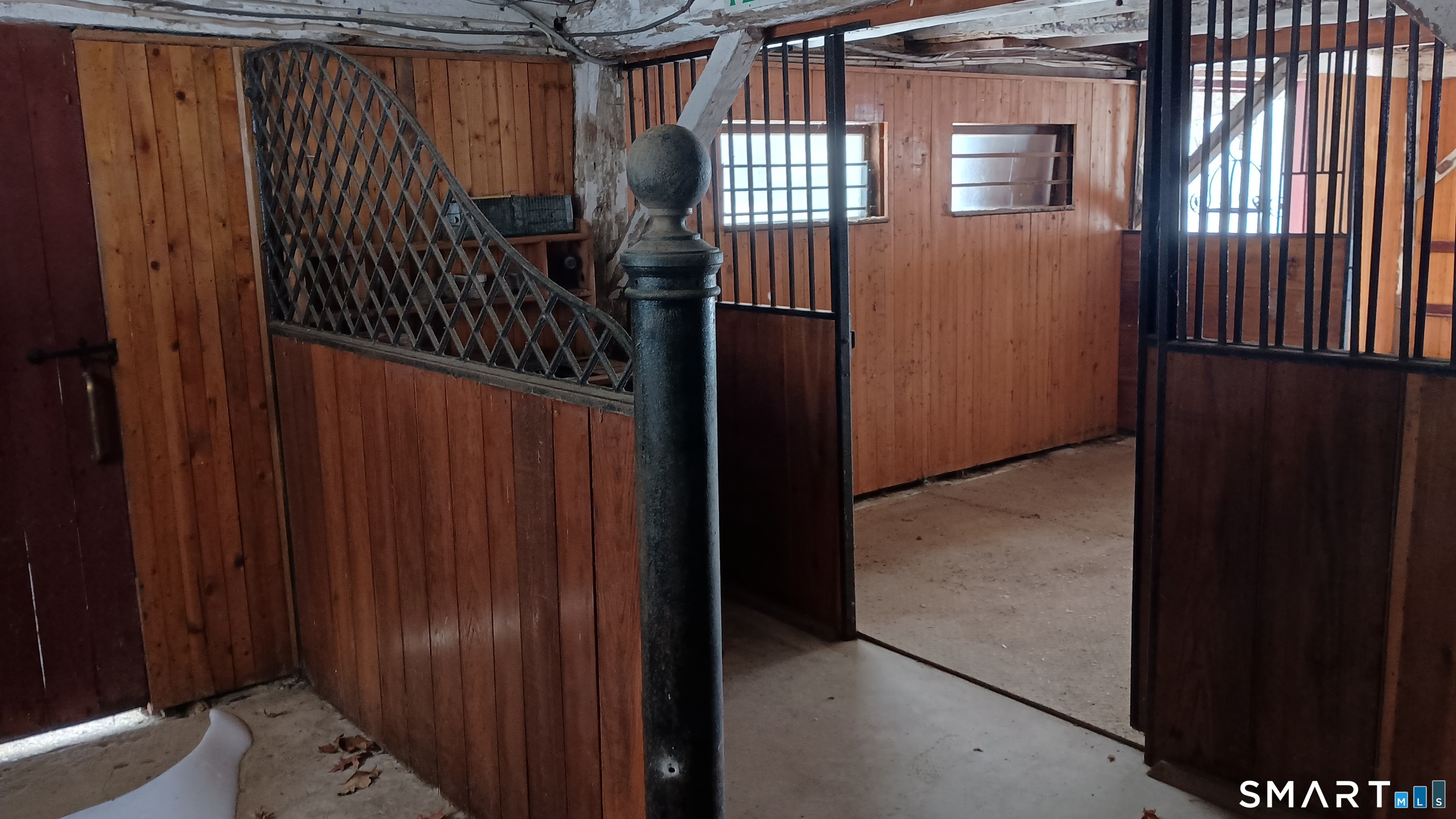 2581 Litchfield Road Property Photo 15