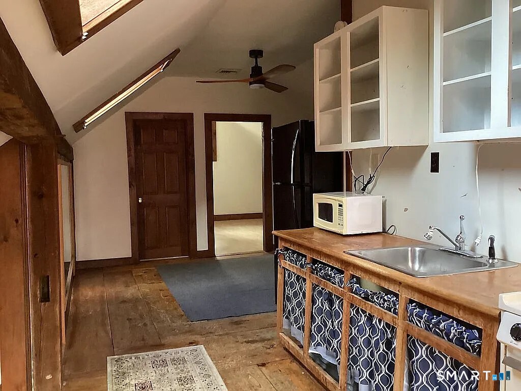 2581 Litchfield Road Property Photo 19