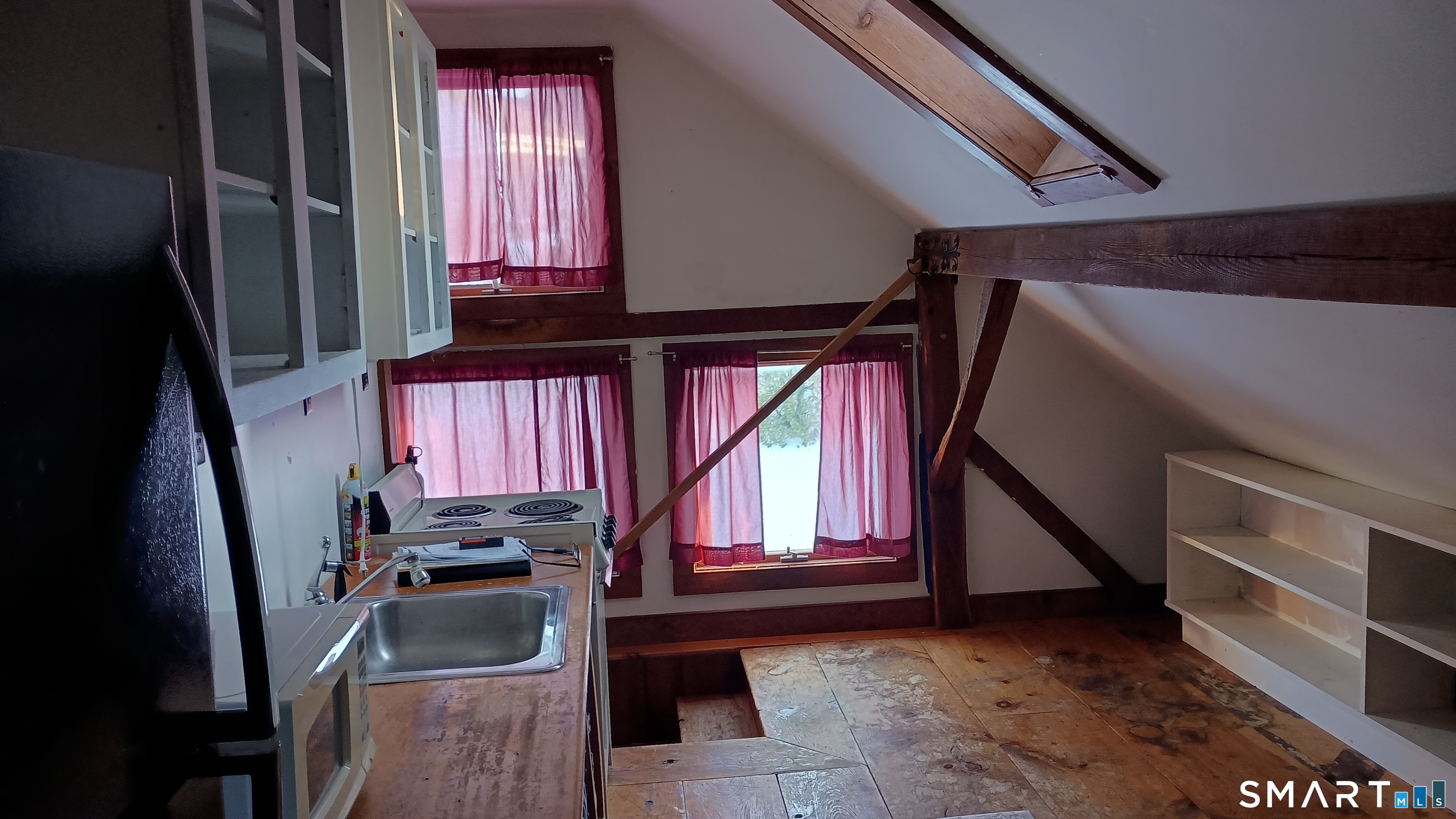 2581 Litchfield Road Property Photo 21