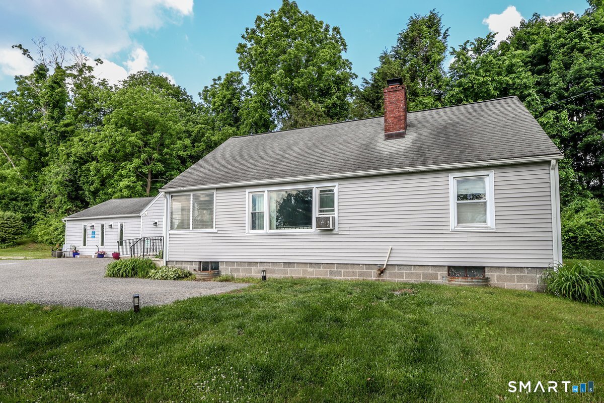 121 Litchfield Road Property Photo 27
