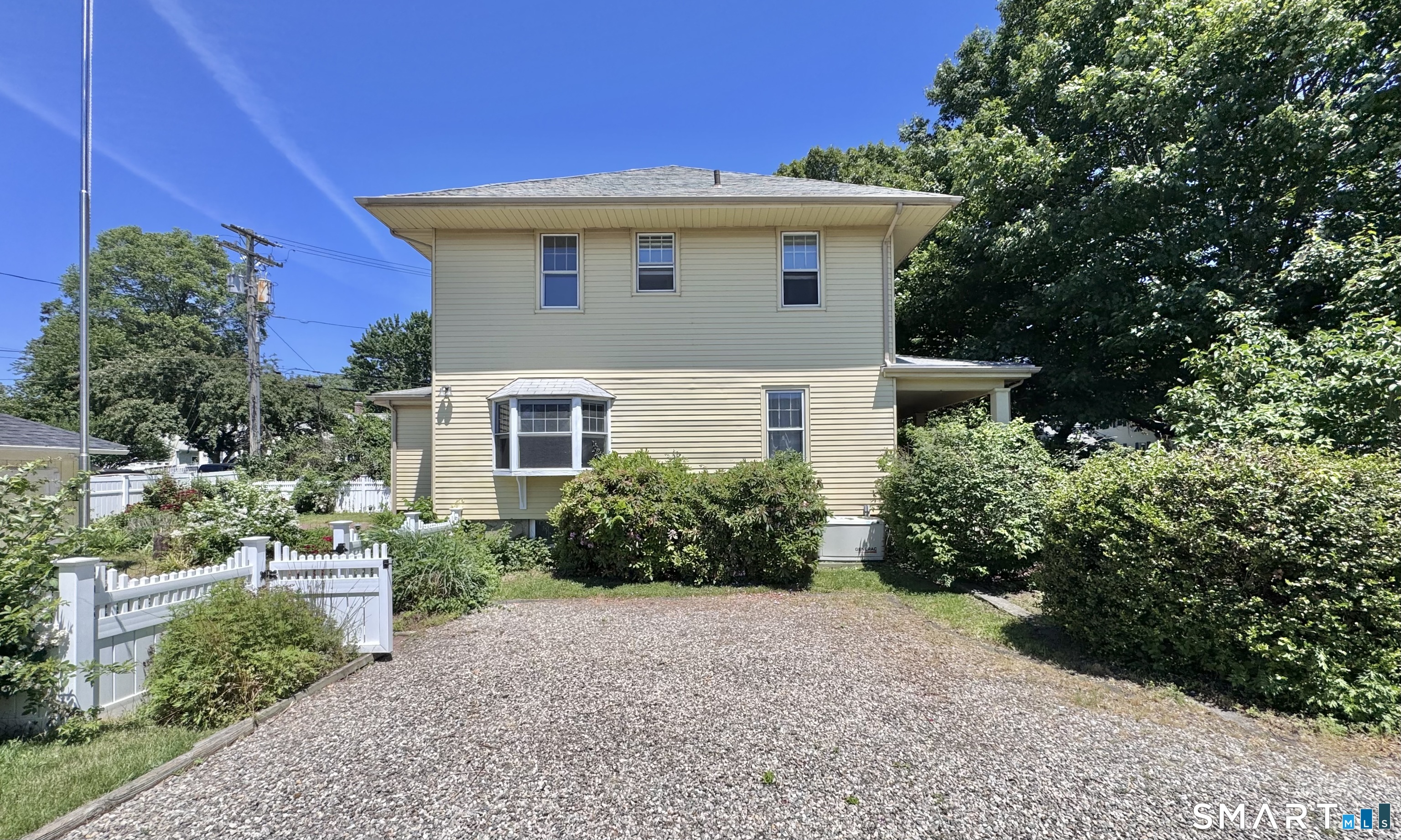 67 Wilbar Avenue Property Photo 24