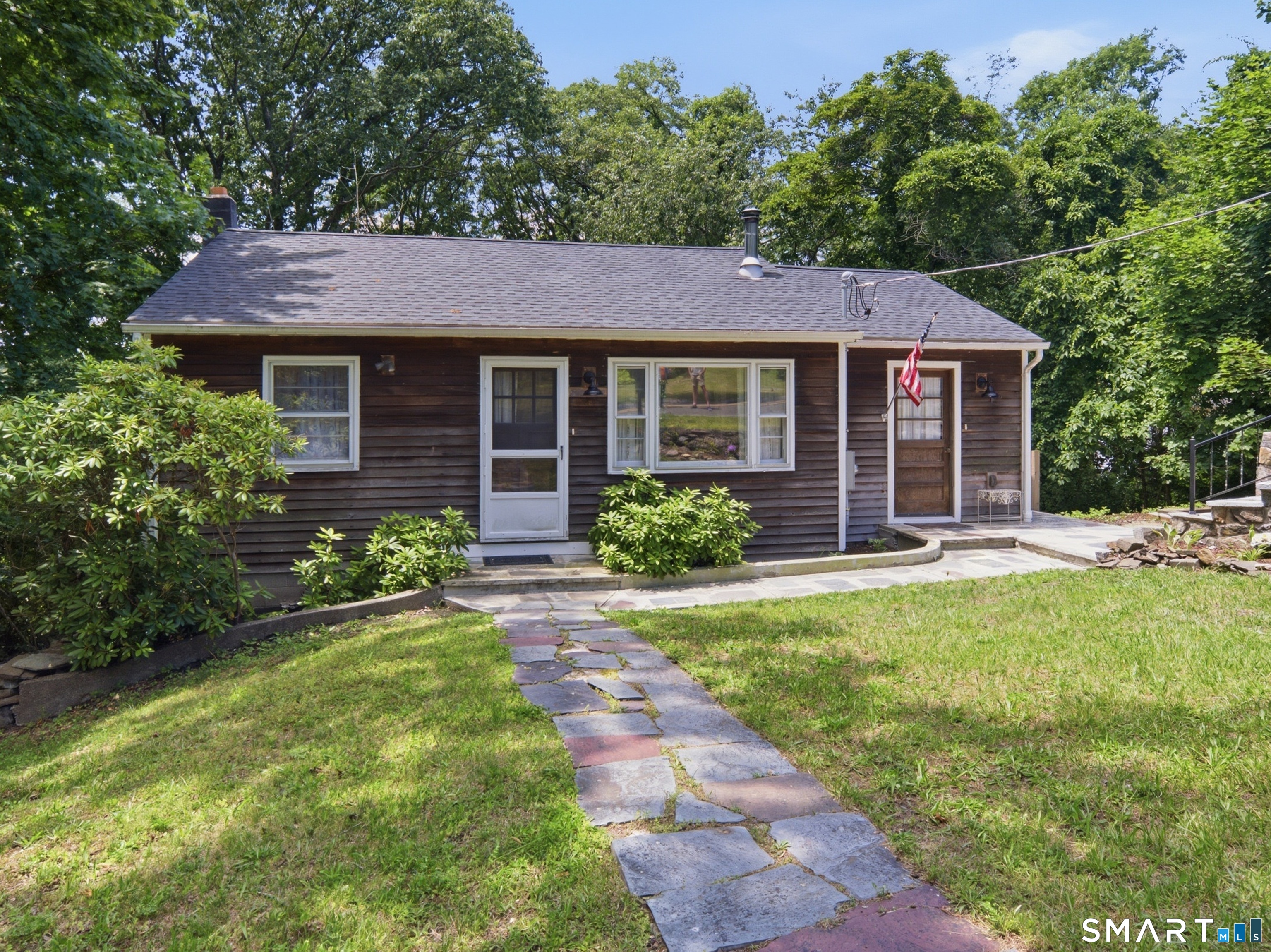 106 Carol Street Property Photo 1