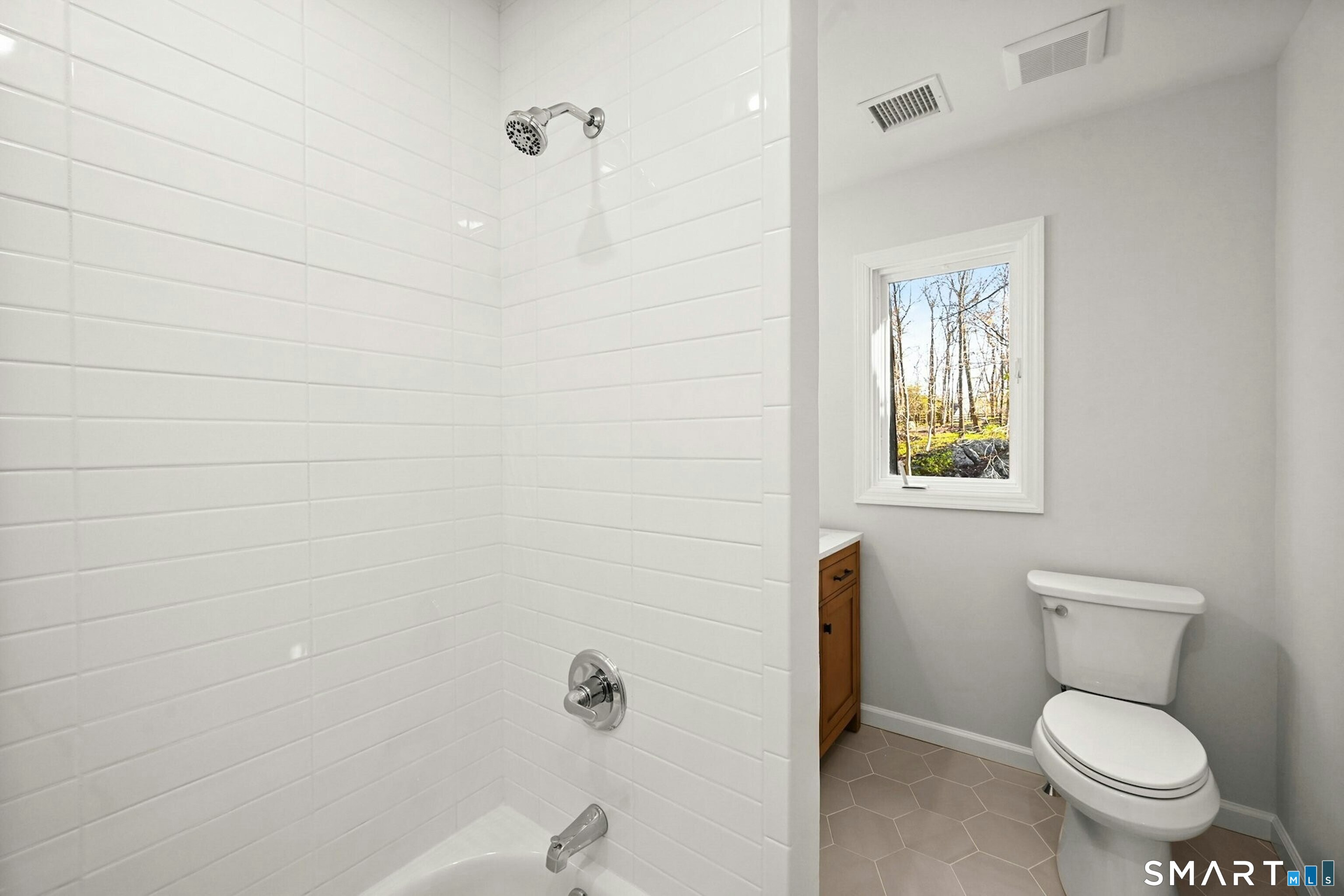 12 Hillcrest Court Property Photo 26