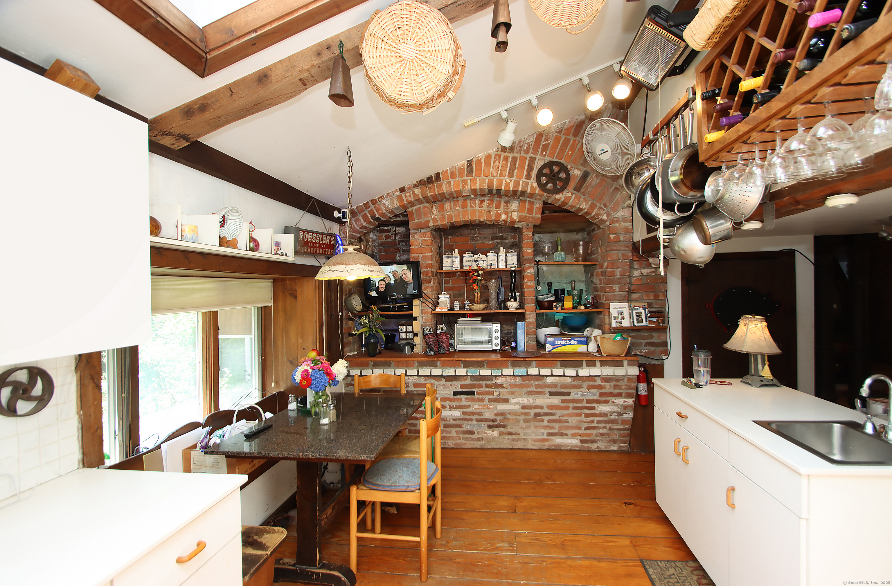 8 Dillon Road Property Photo 16