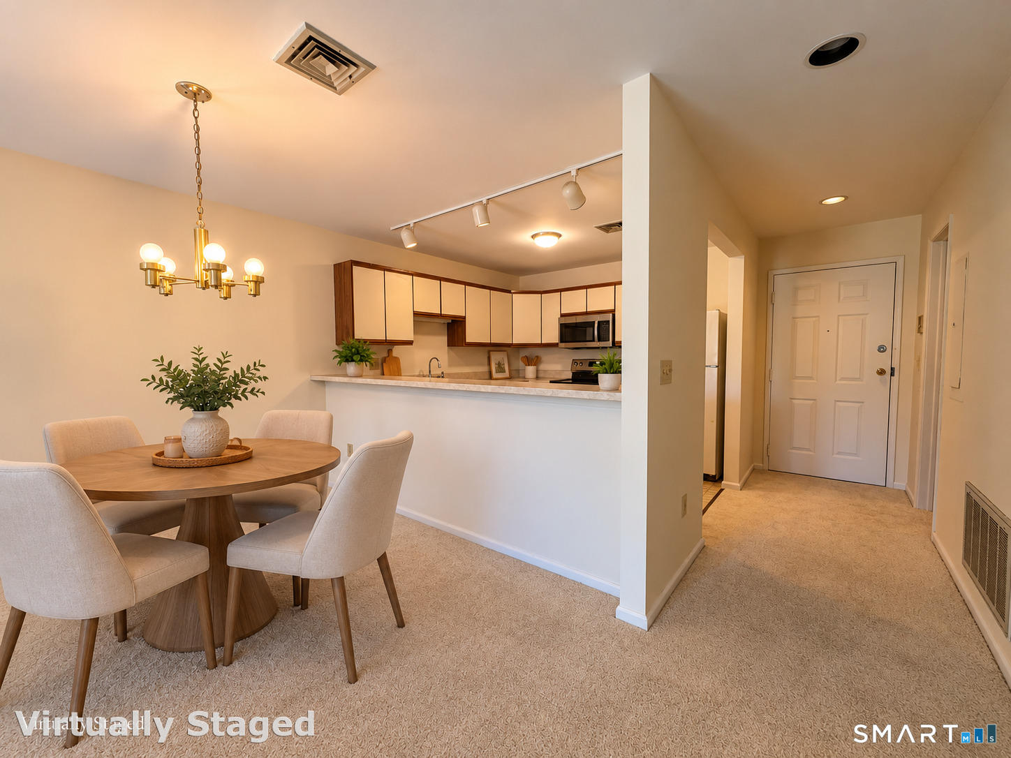 136 Deer Hill 205 Avenue Property Photo 16