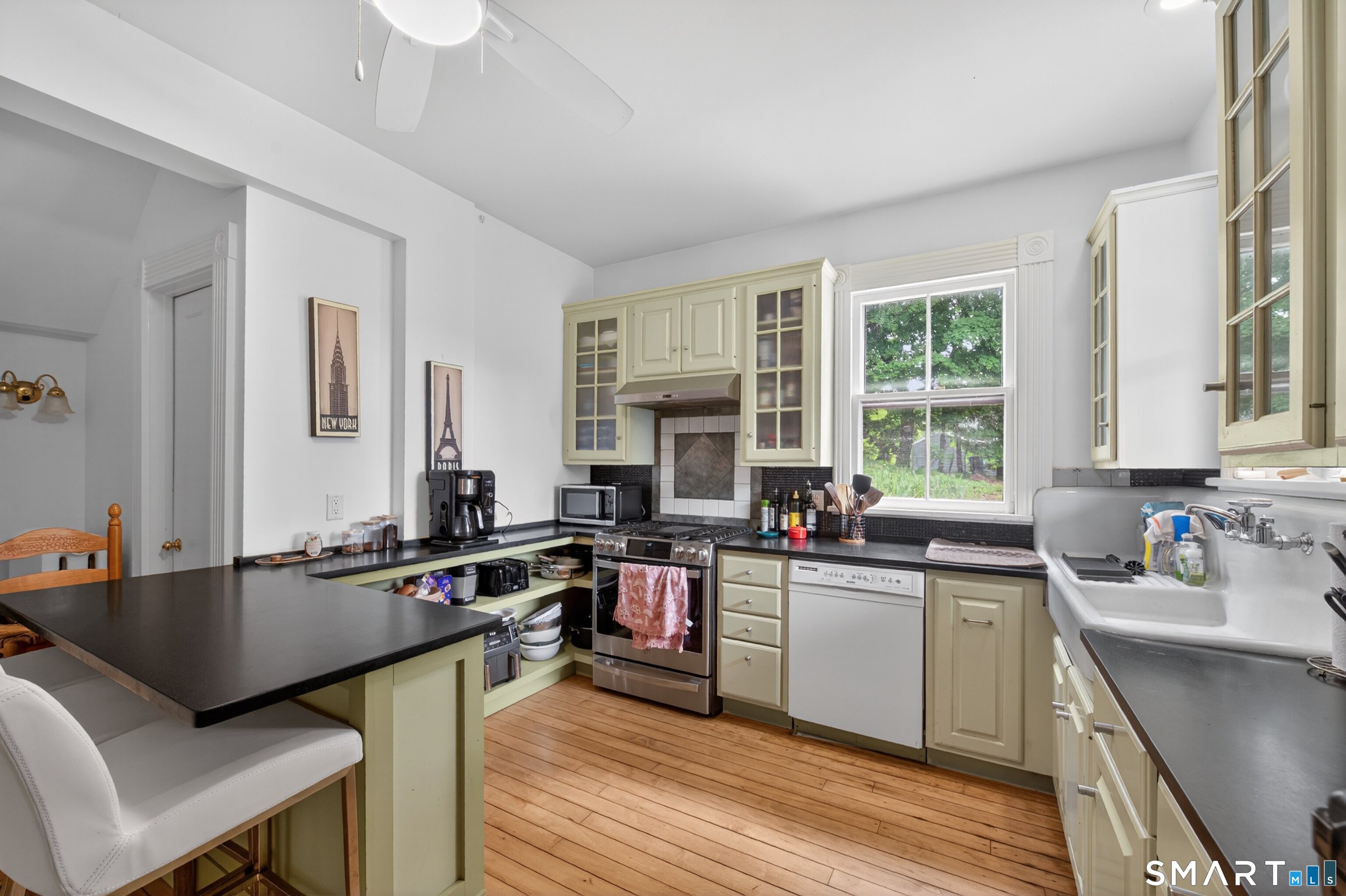 33 Church Street Property Photo 14