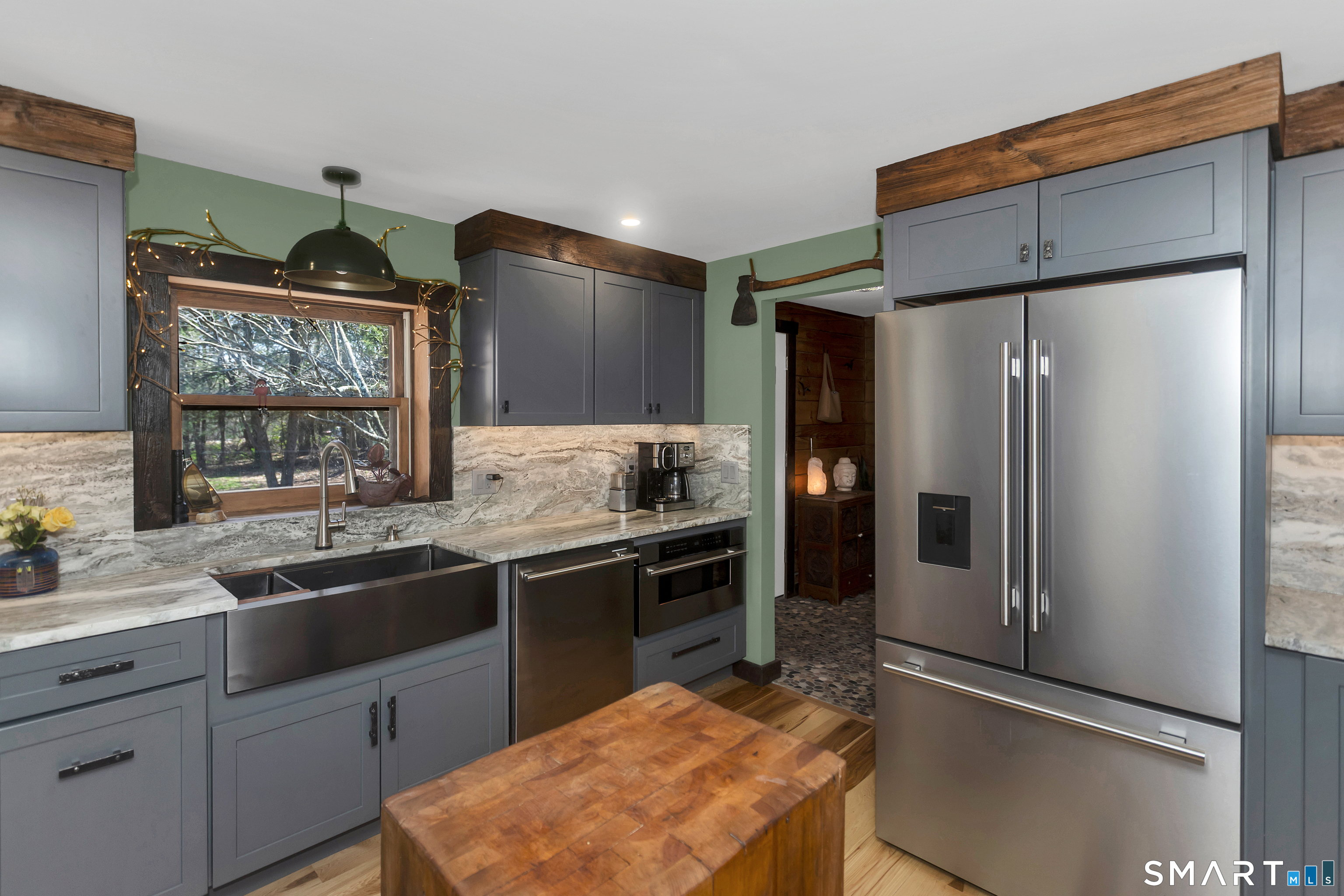 174 Grand South Street Property Photo 10