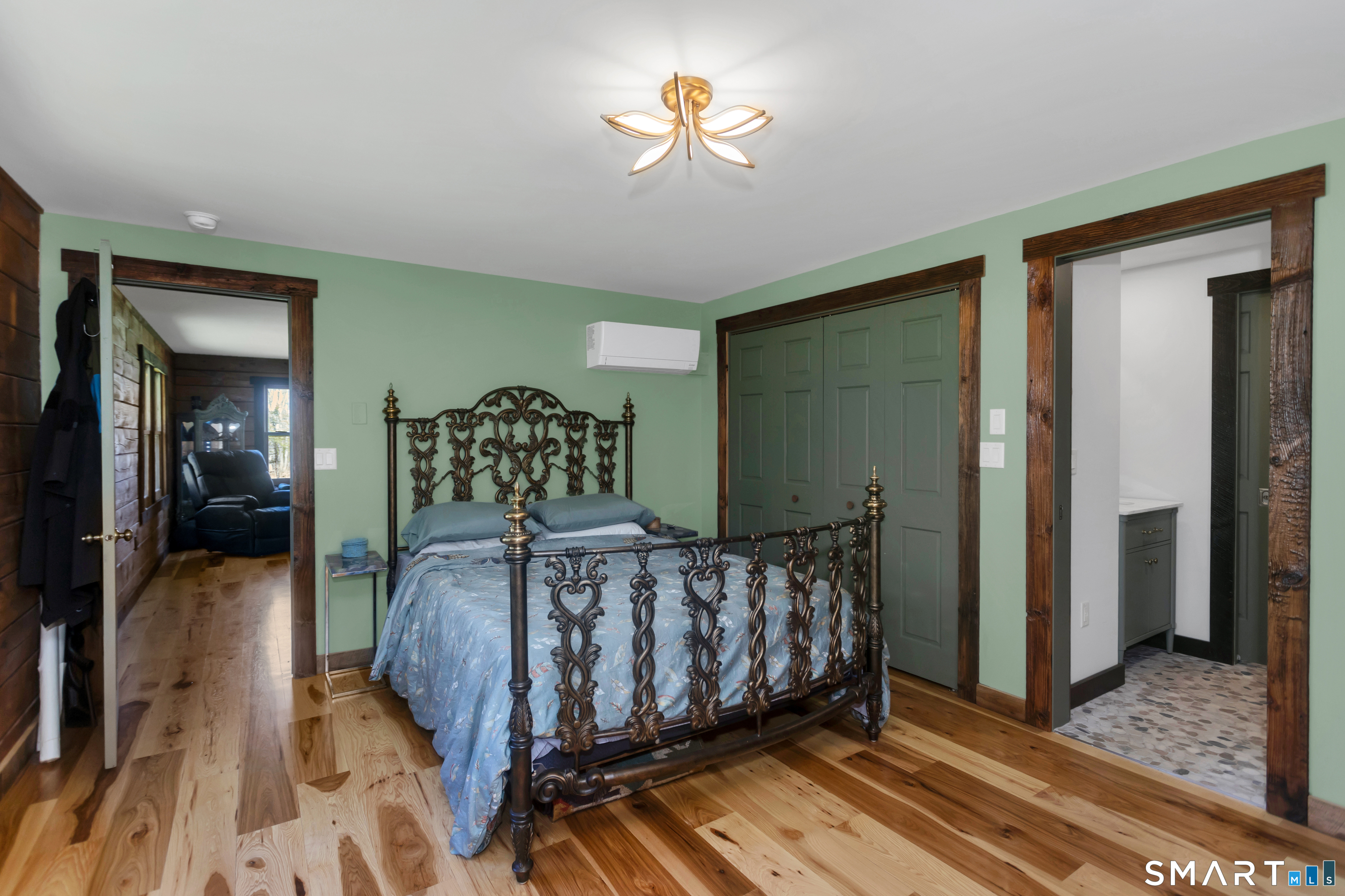 174 Grand South Street Property Photo 17