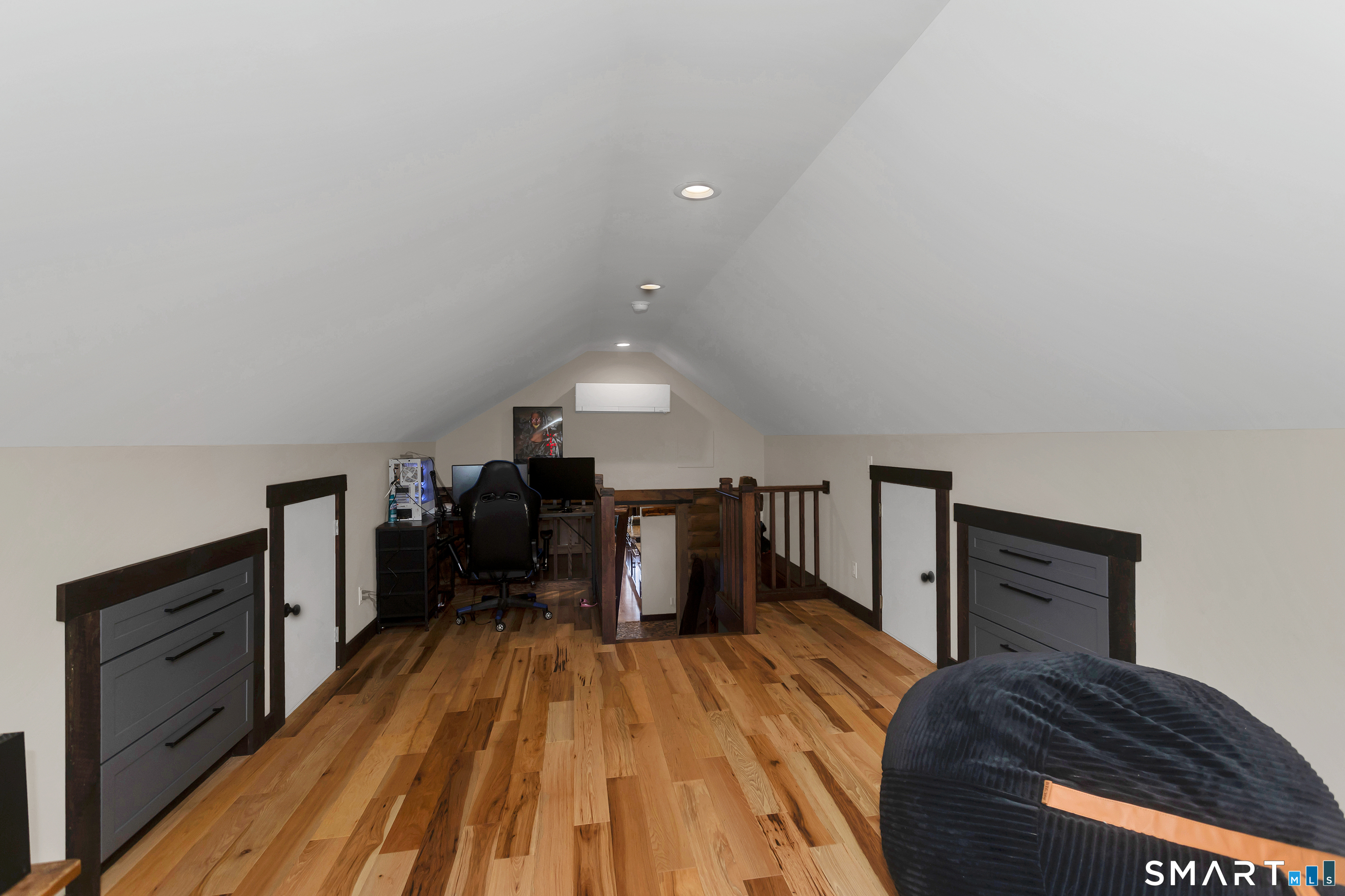 174 Grand South Street Property Photo 25
